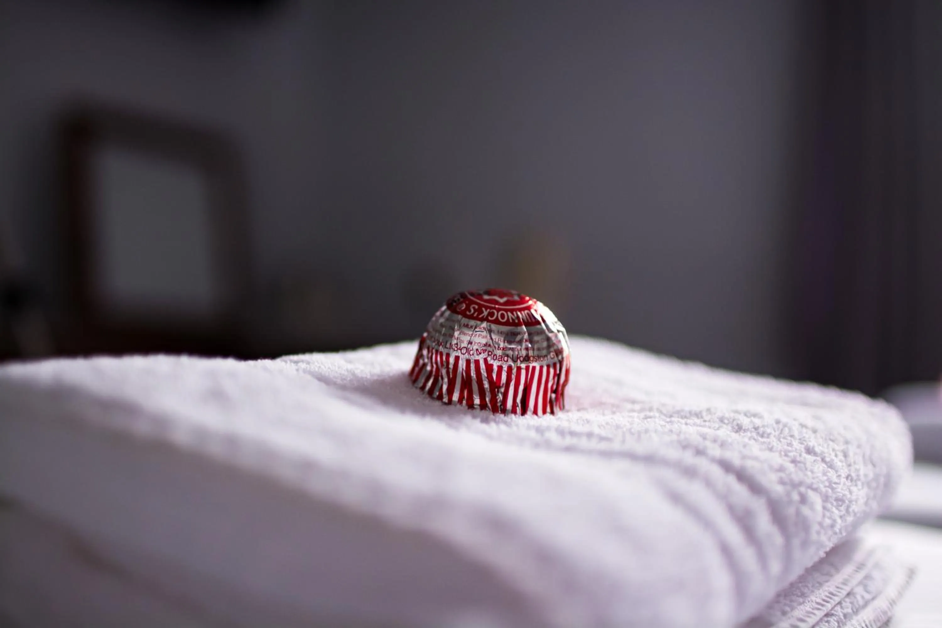 Bed in McInnes House rooms with breakfast