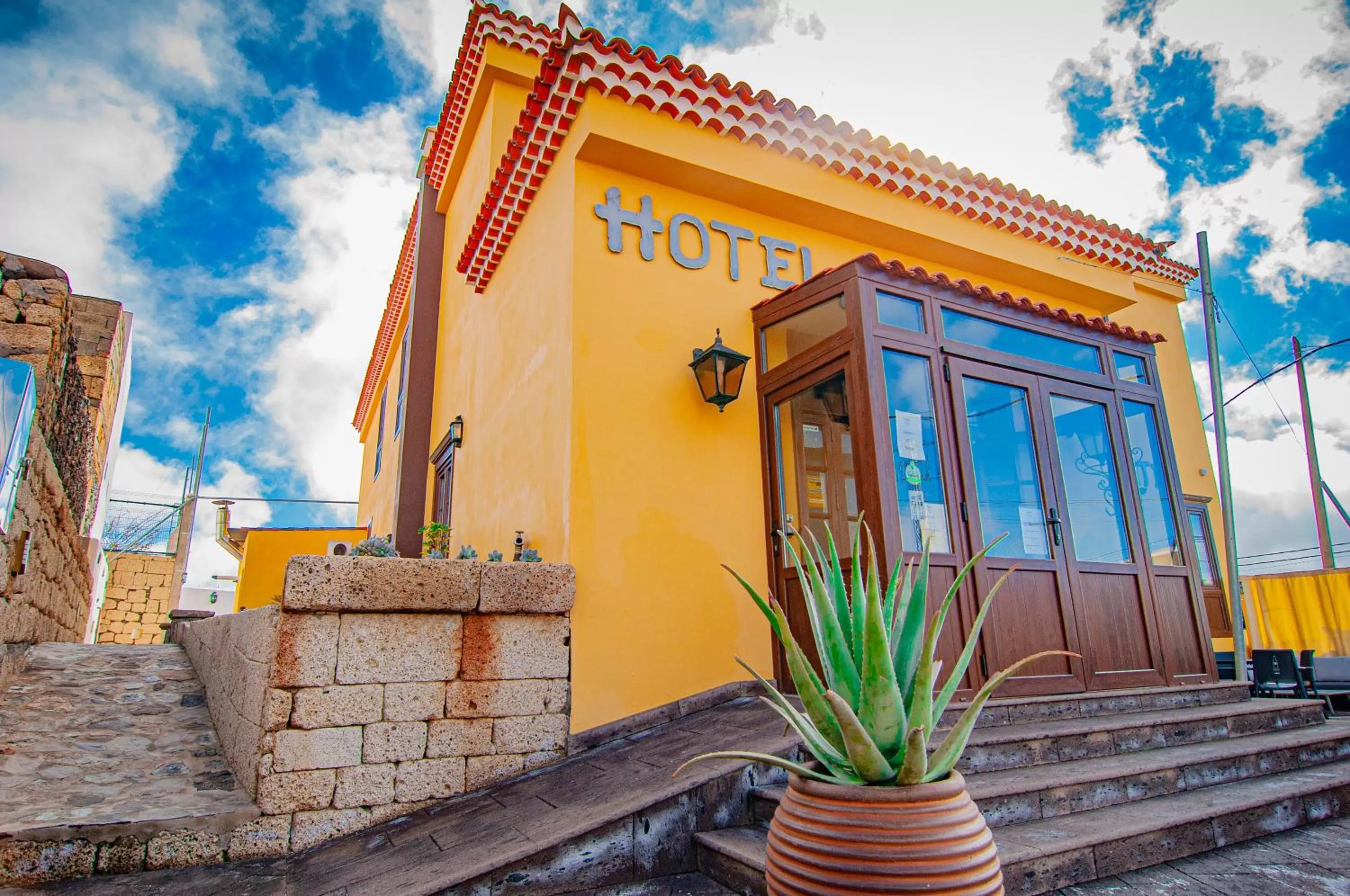 Property building in Hotel El Tejar & Spa