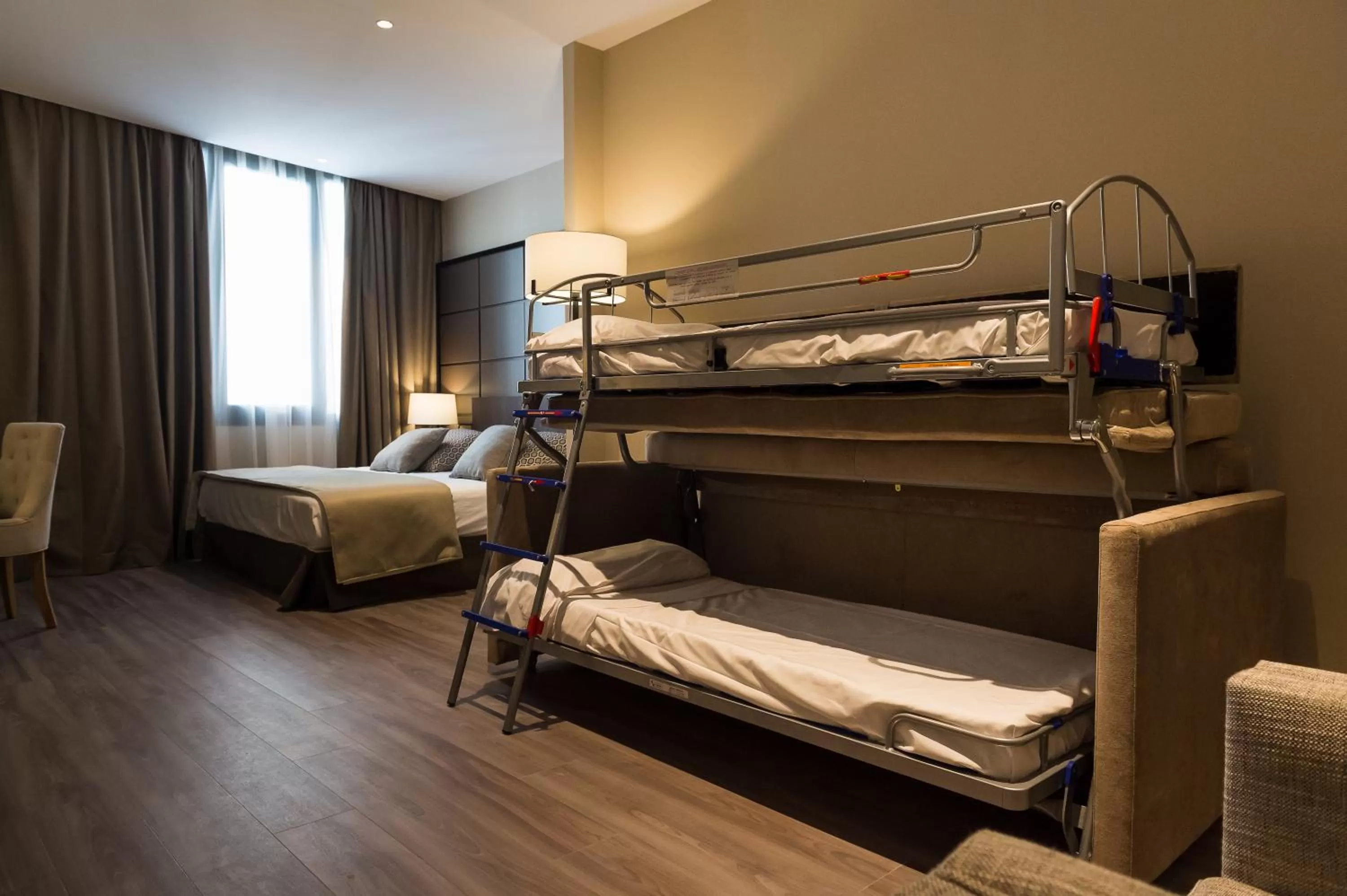 Photo of the whole room, Bed in Palacio Valderrabanos