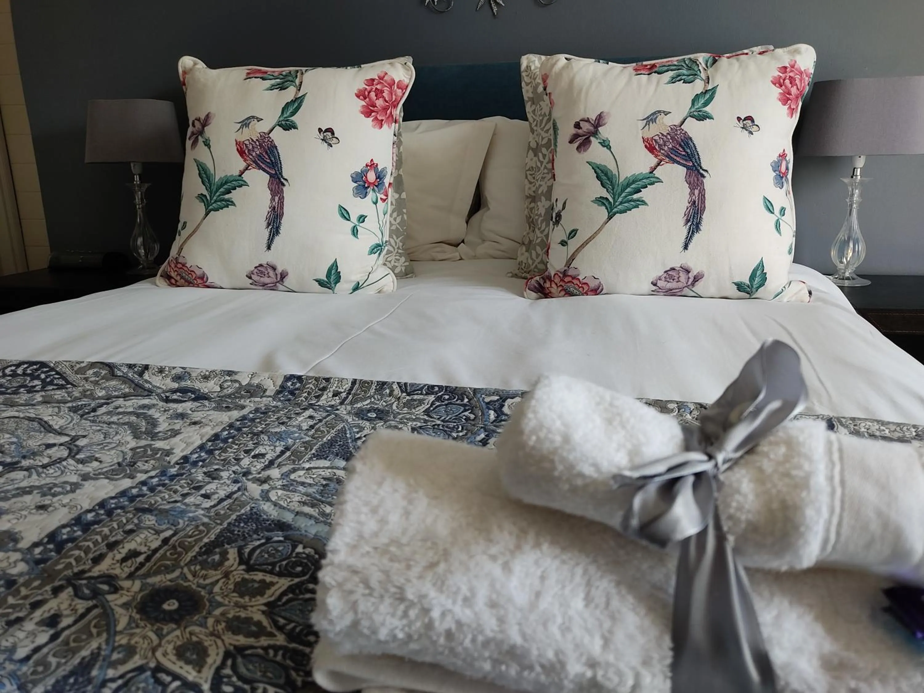 Decorative detail, Bed in Palm Beach Guesthouse