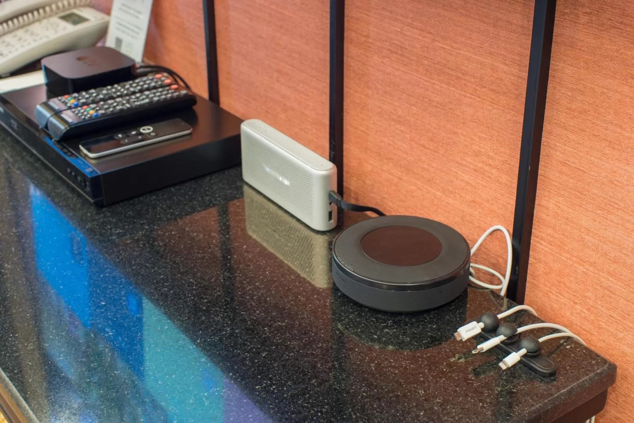 TV and multimedia in Chala Number6