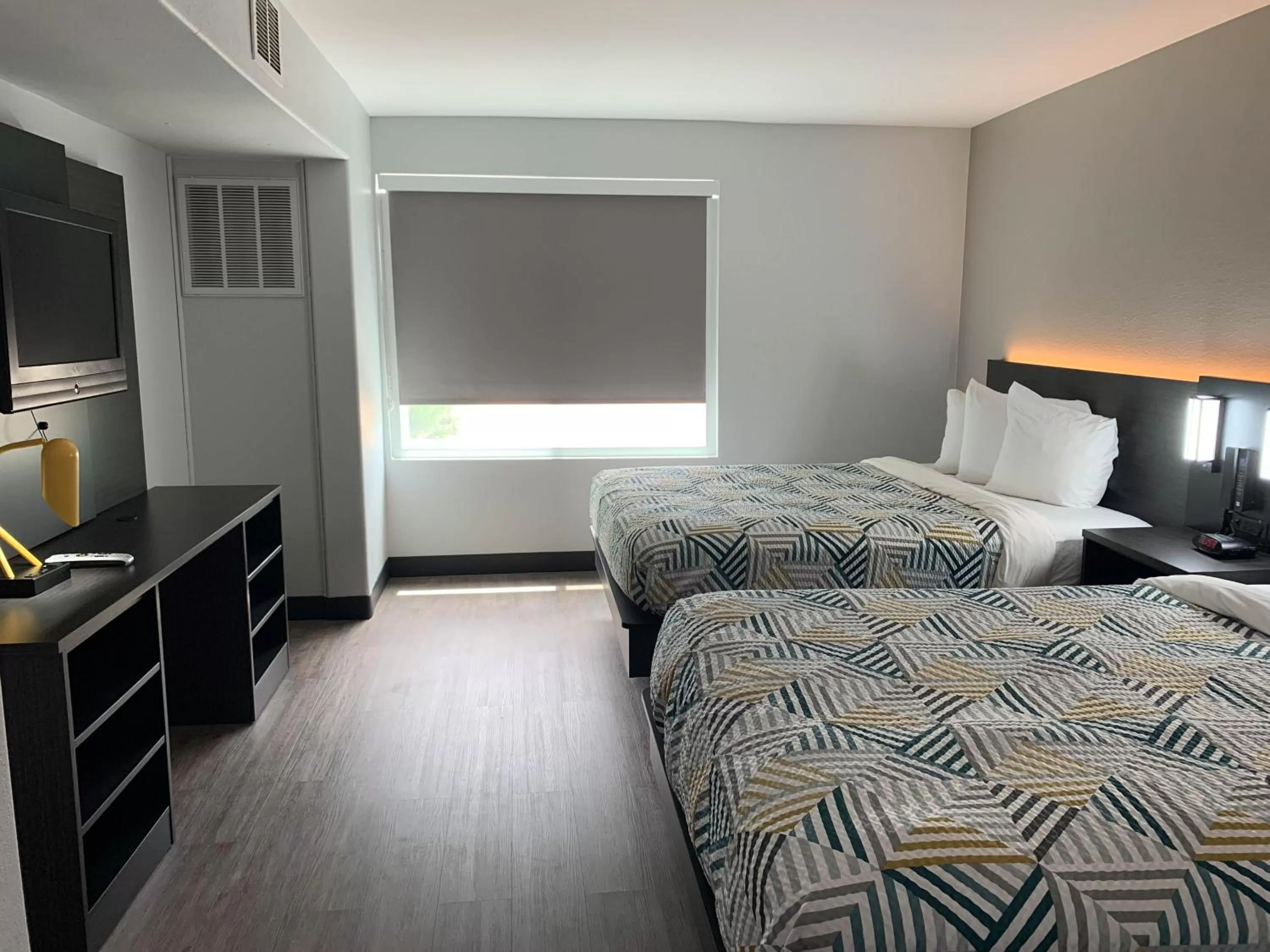 Bed in Studio 6 Hobbs NM Event Center