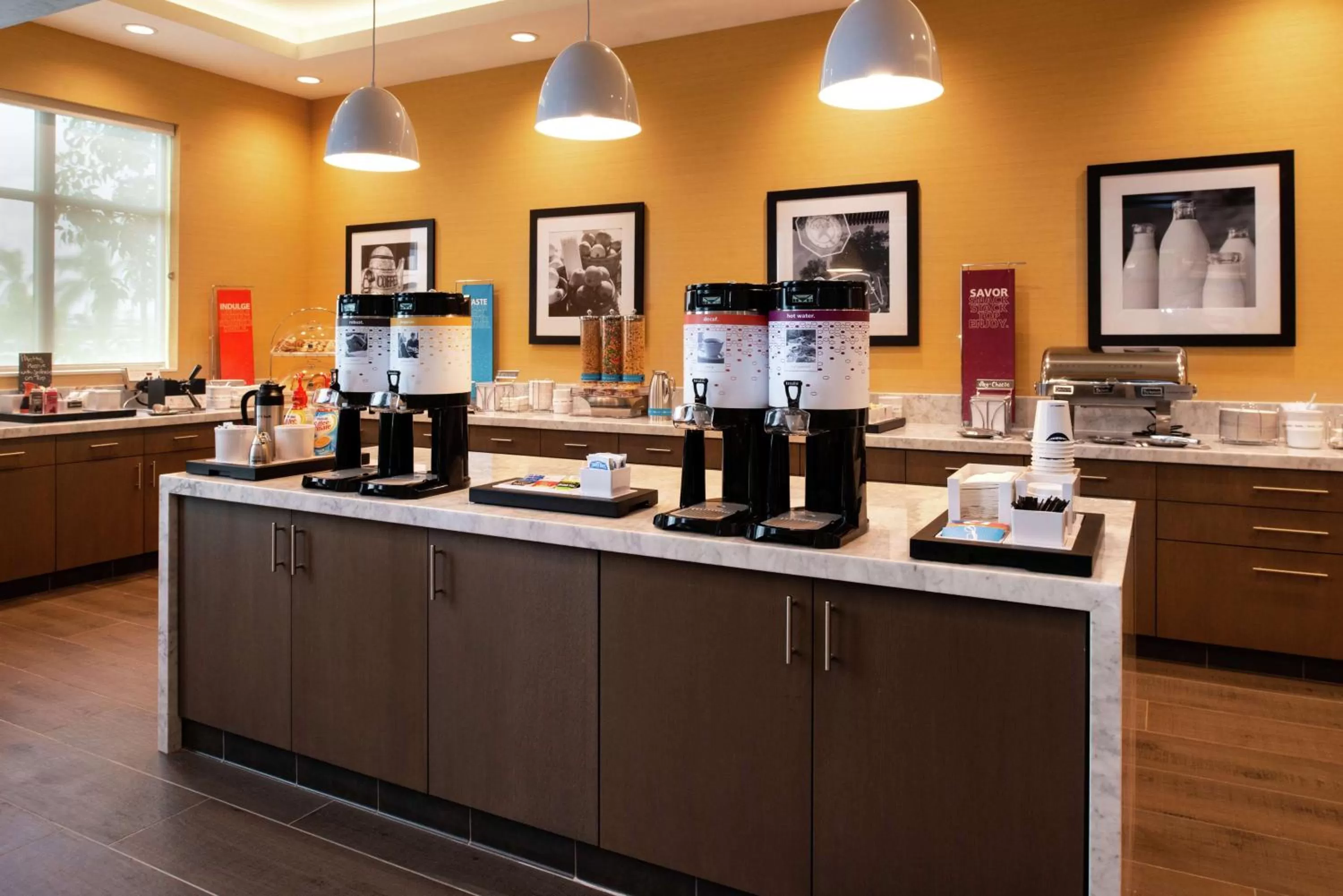 Coffee/tea facilities in Hampton Inn & Suites Buena Park