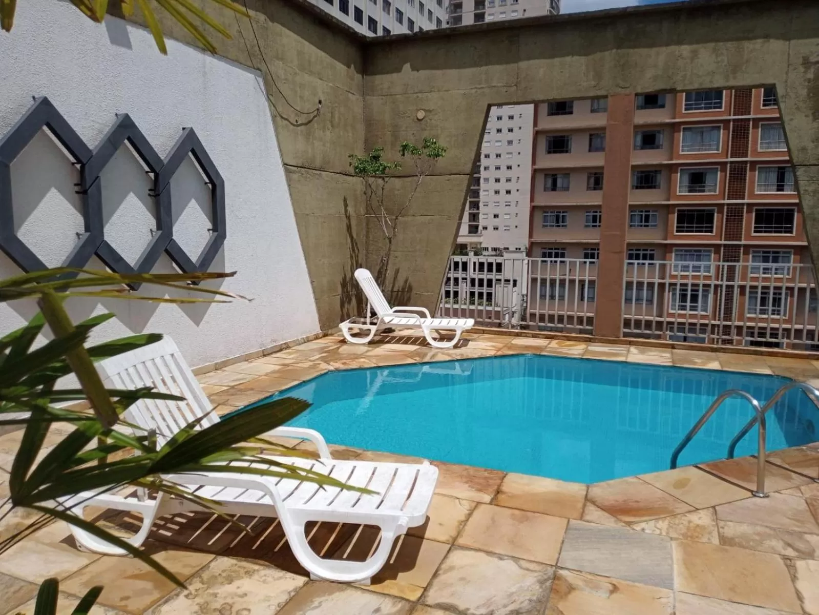 Pool view in Hotel Elo Curitiba