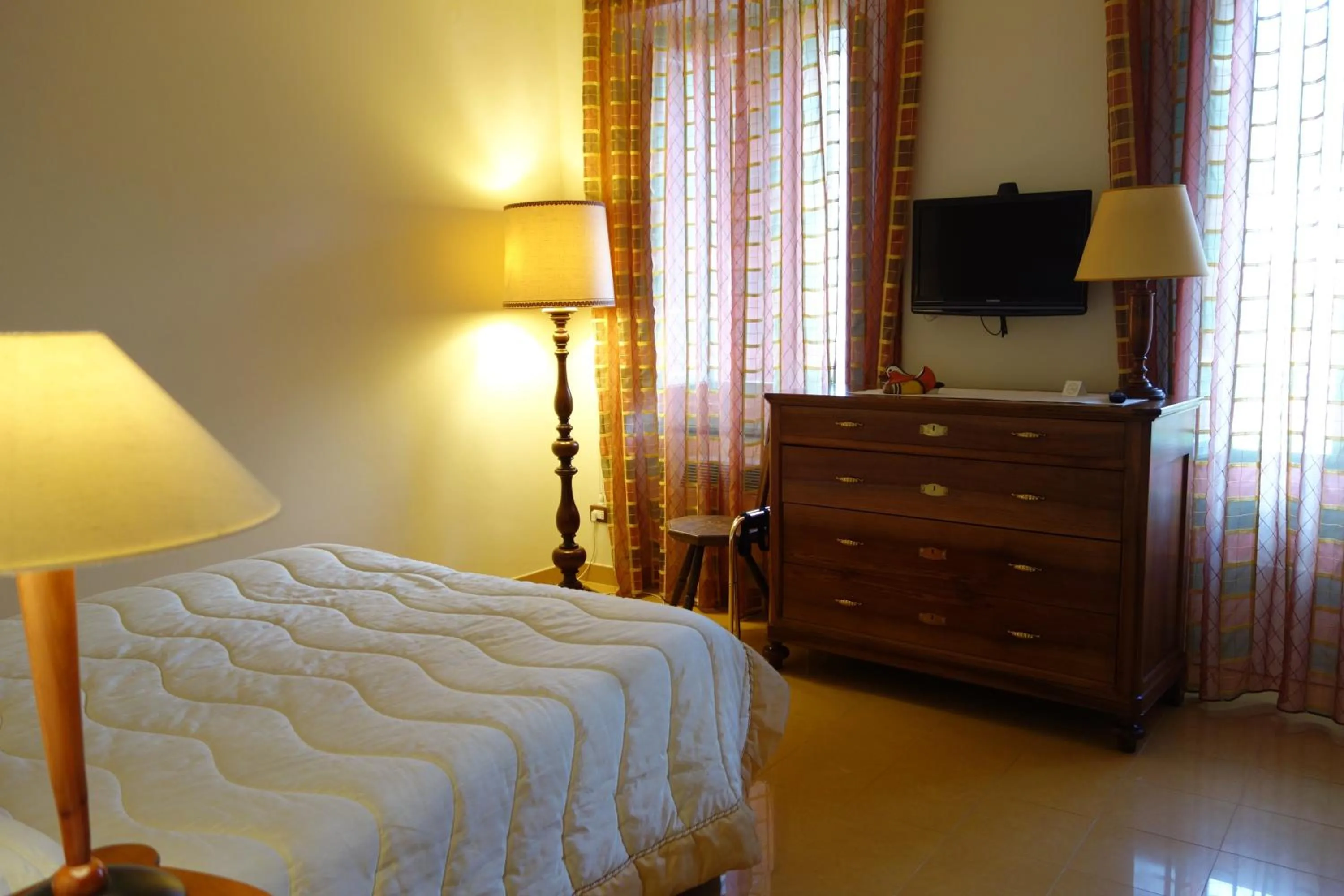 Photo of the whole room, Bed in Hotel Roma