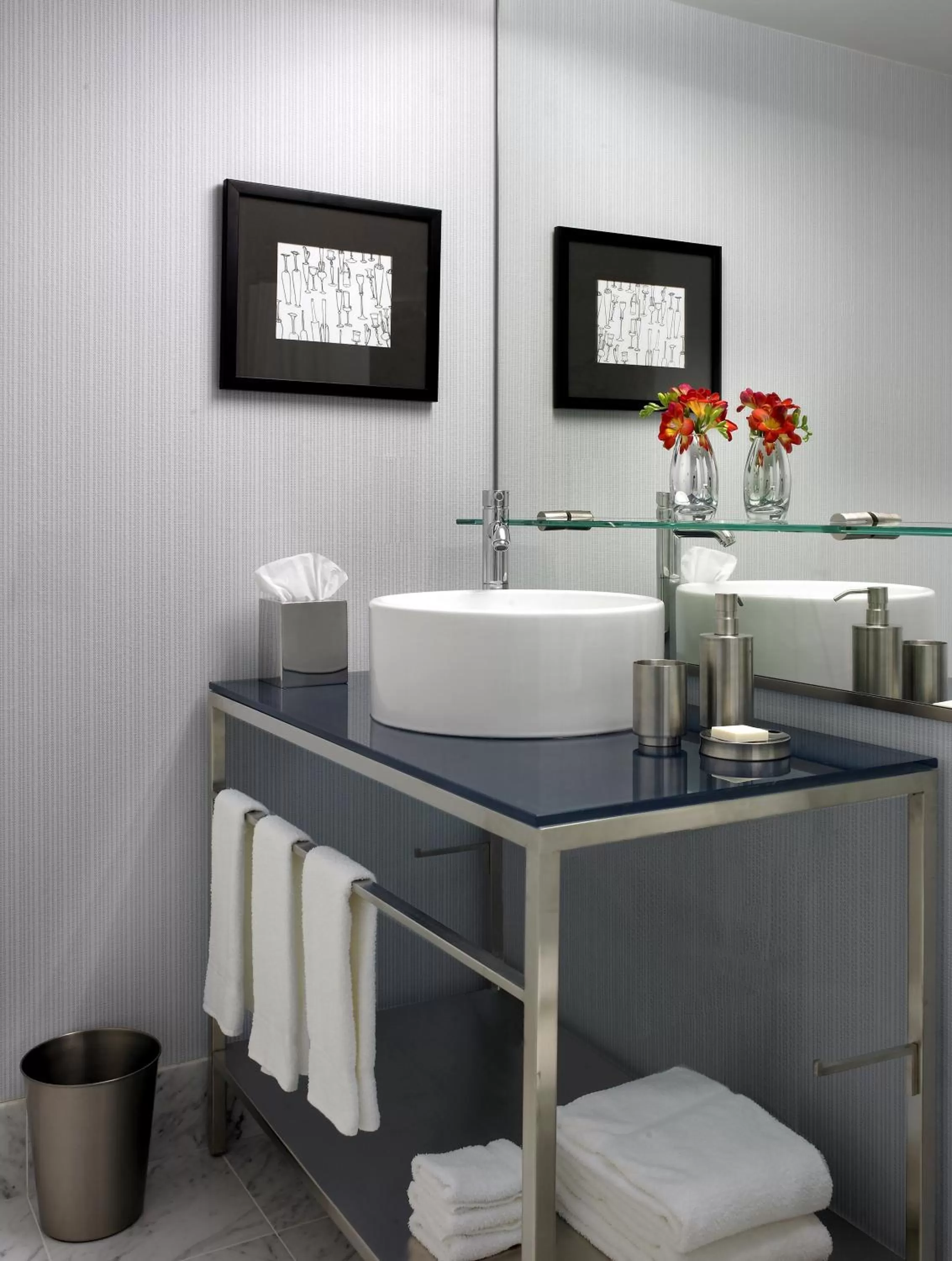 Bathroom in Hotel Murano