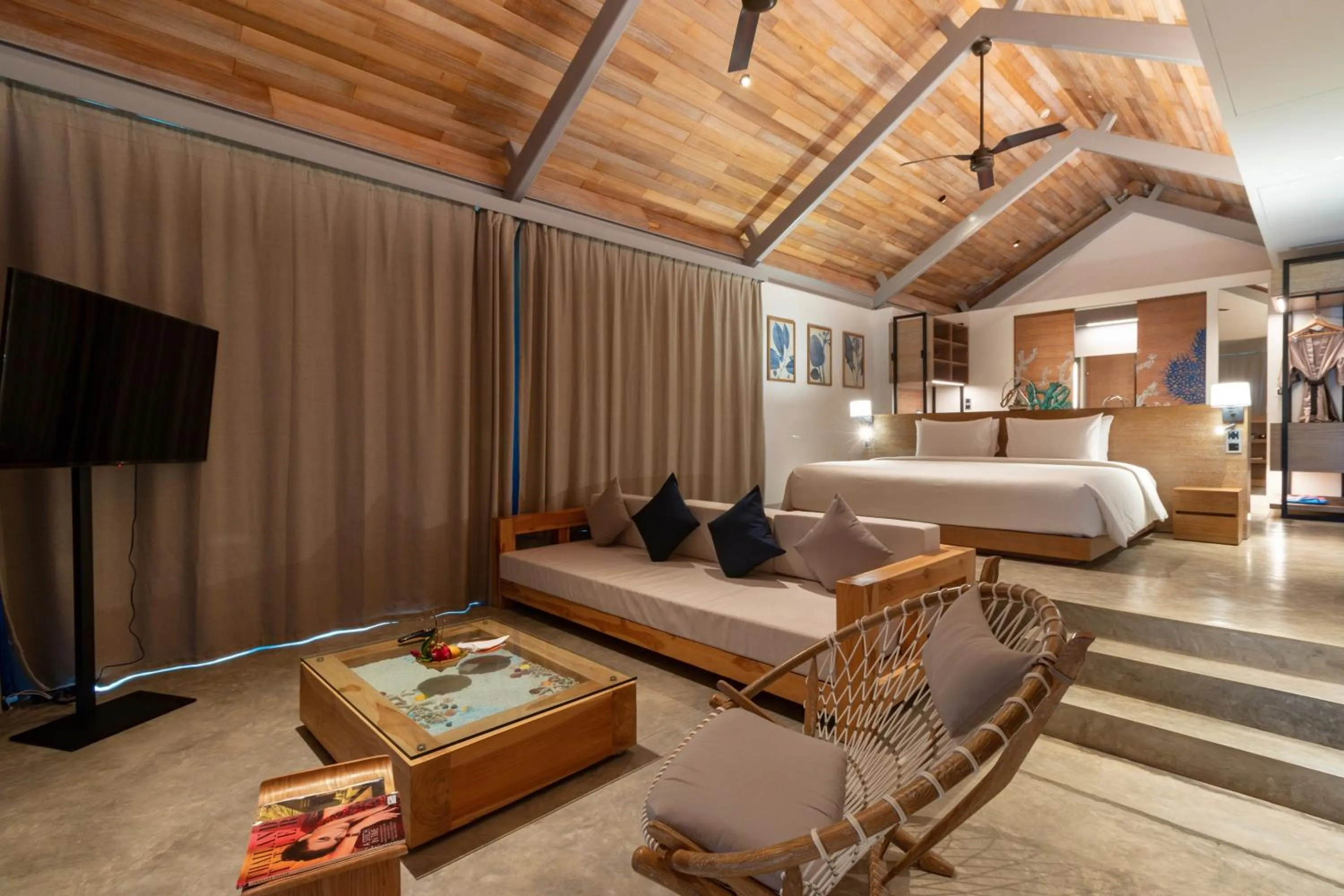 Seating area, Bed in Island Escape Burasari