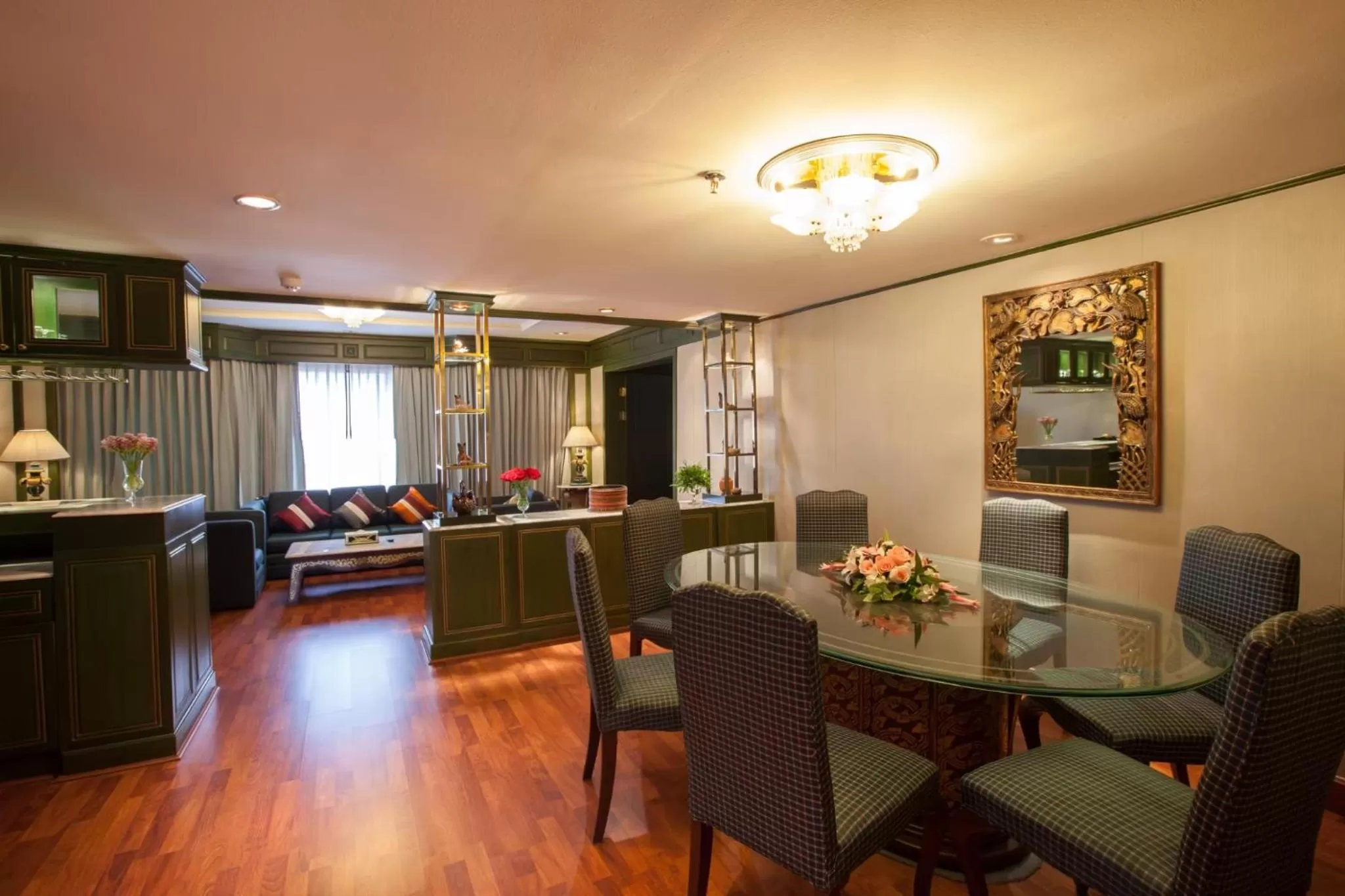 Living room in Chiangmai Grandview Hotel & Convention Center