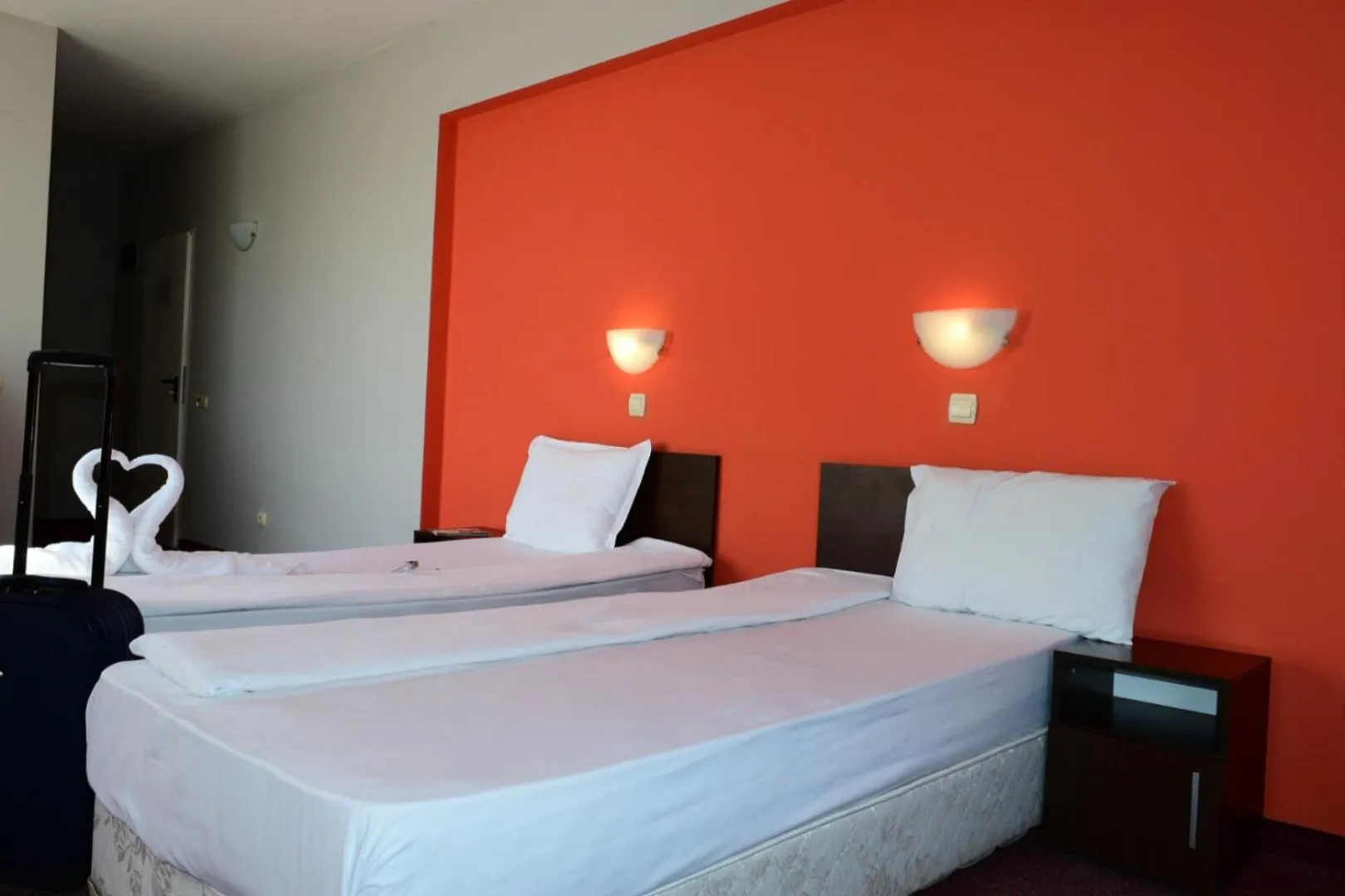 Photo of the whole room, Bed in Hotel Alexander