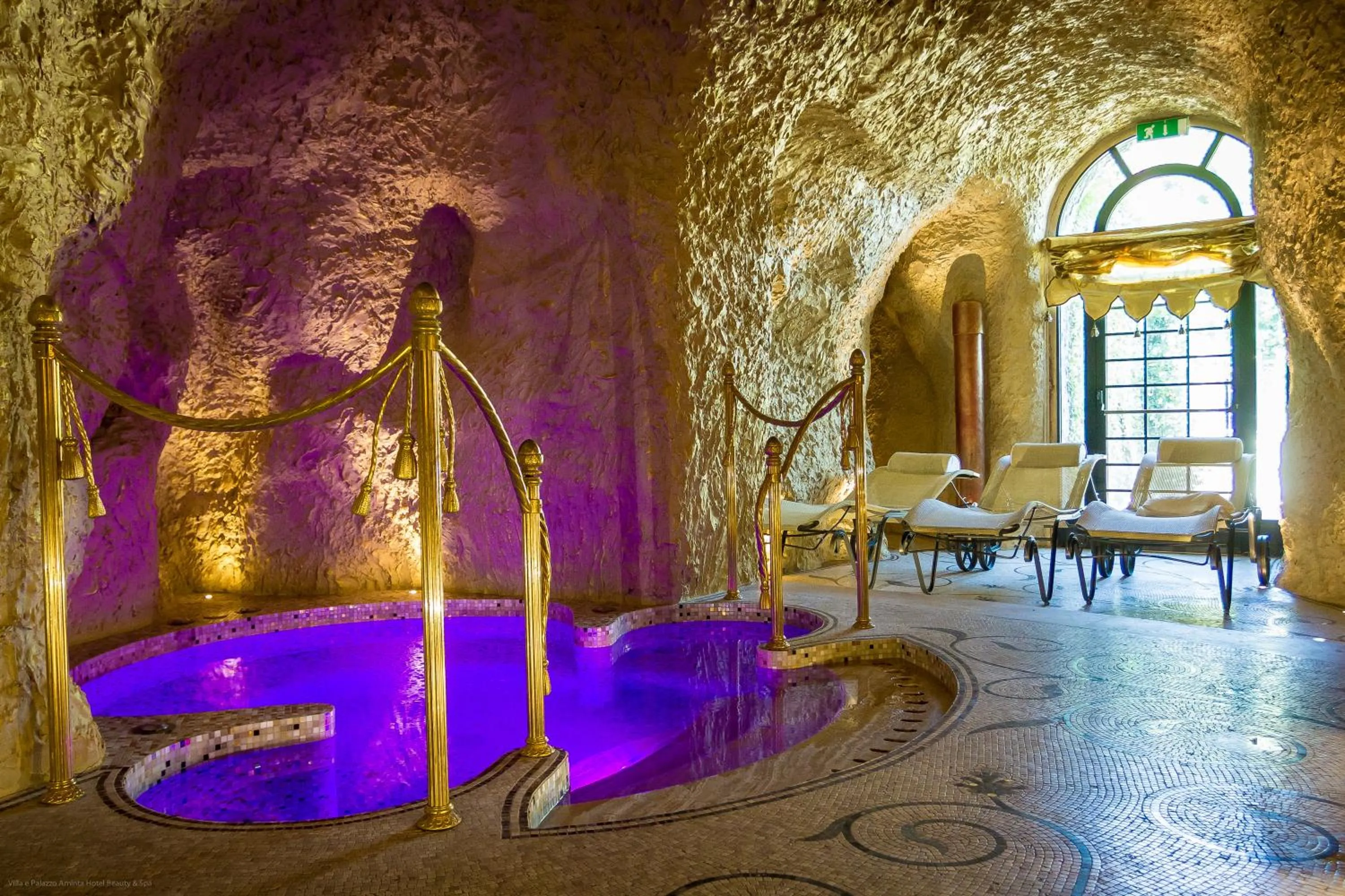Spa and wellness centre/facilities in Villa e Palazzo Aminta - A Leading Hotel of The World