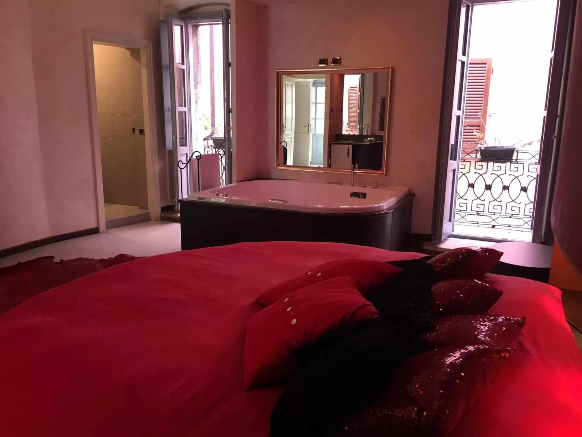 Bed in Alessi Hotel Trattoria