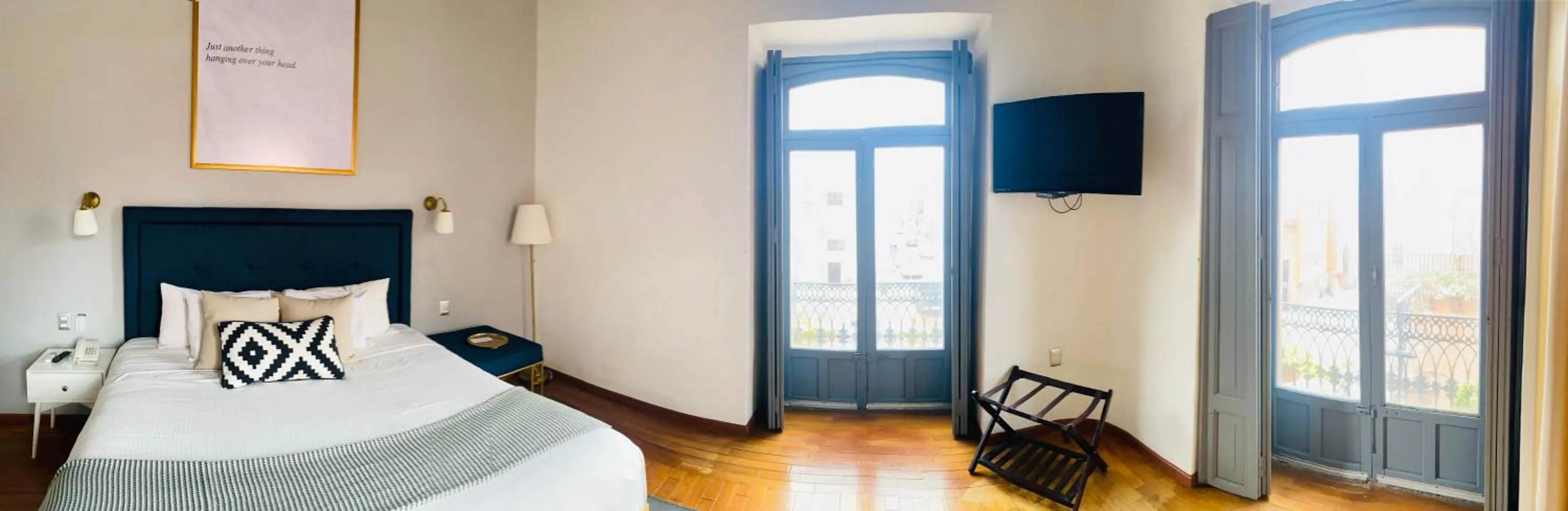 Photo of the whole room, Bed in Markee Hotel Boutique