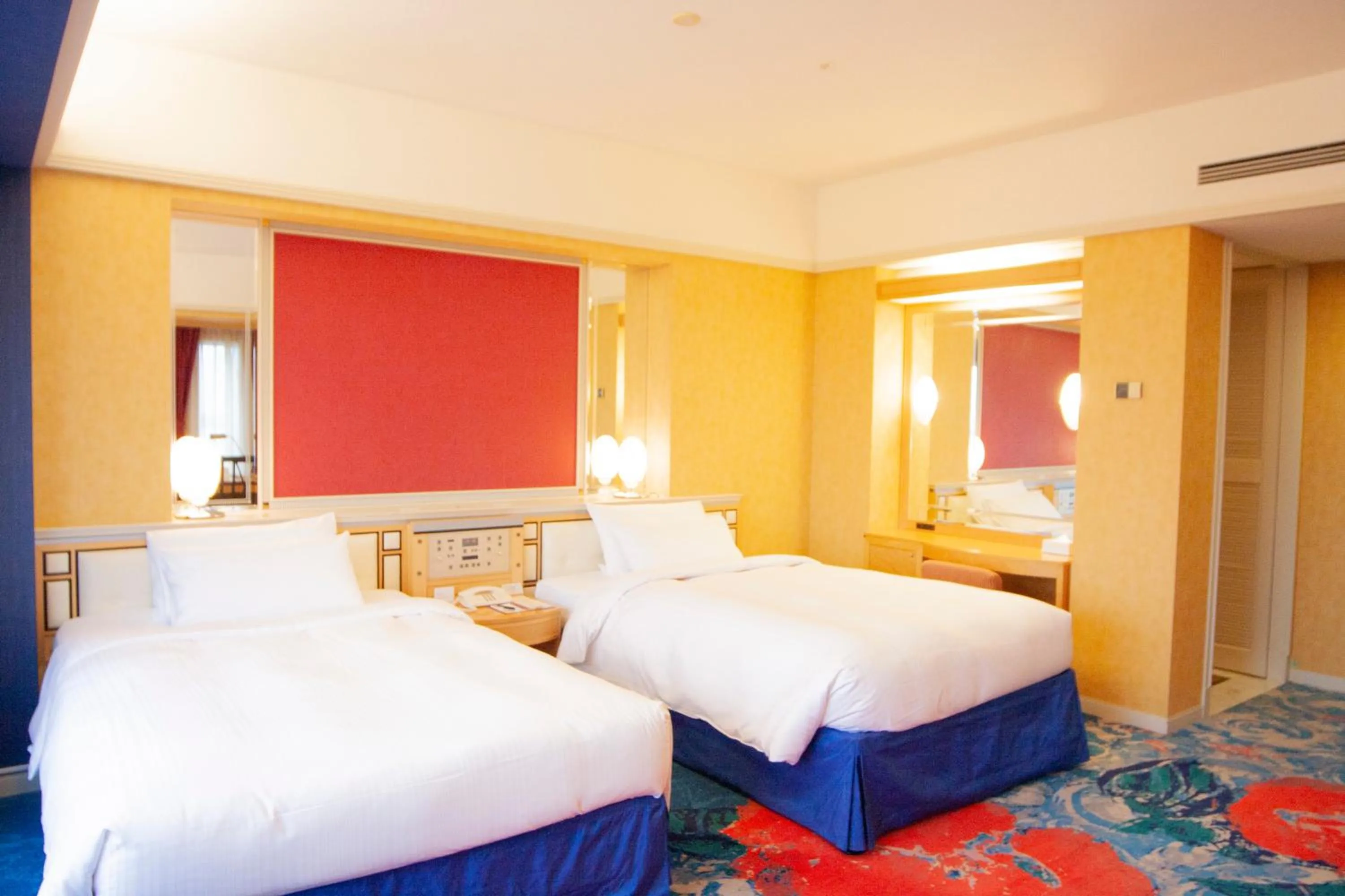 Bed in Hotel New Otani Makuhari