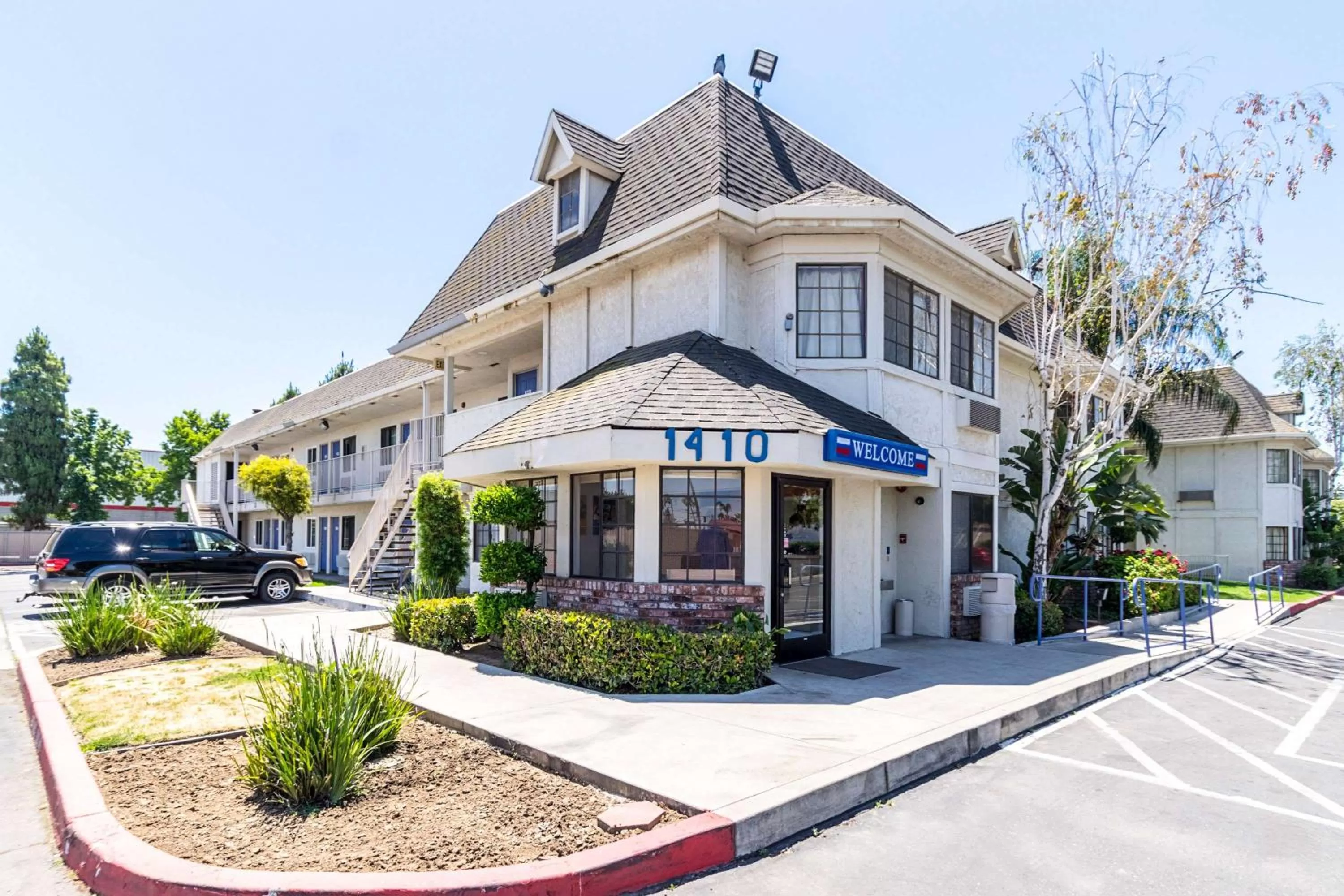 Property building in Motel 6-Merced, CA - North