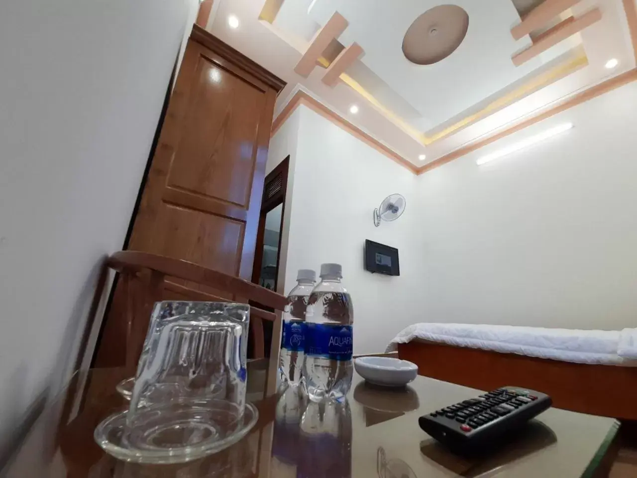 Khách sạn Nguyên Long Khách sạn Nguyên Long