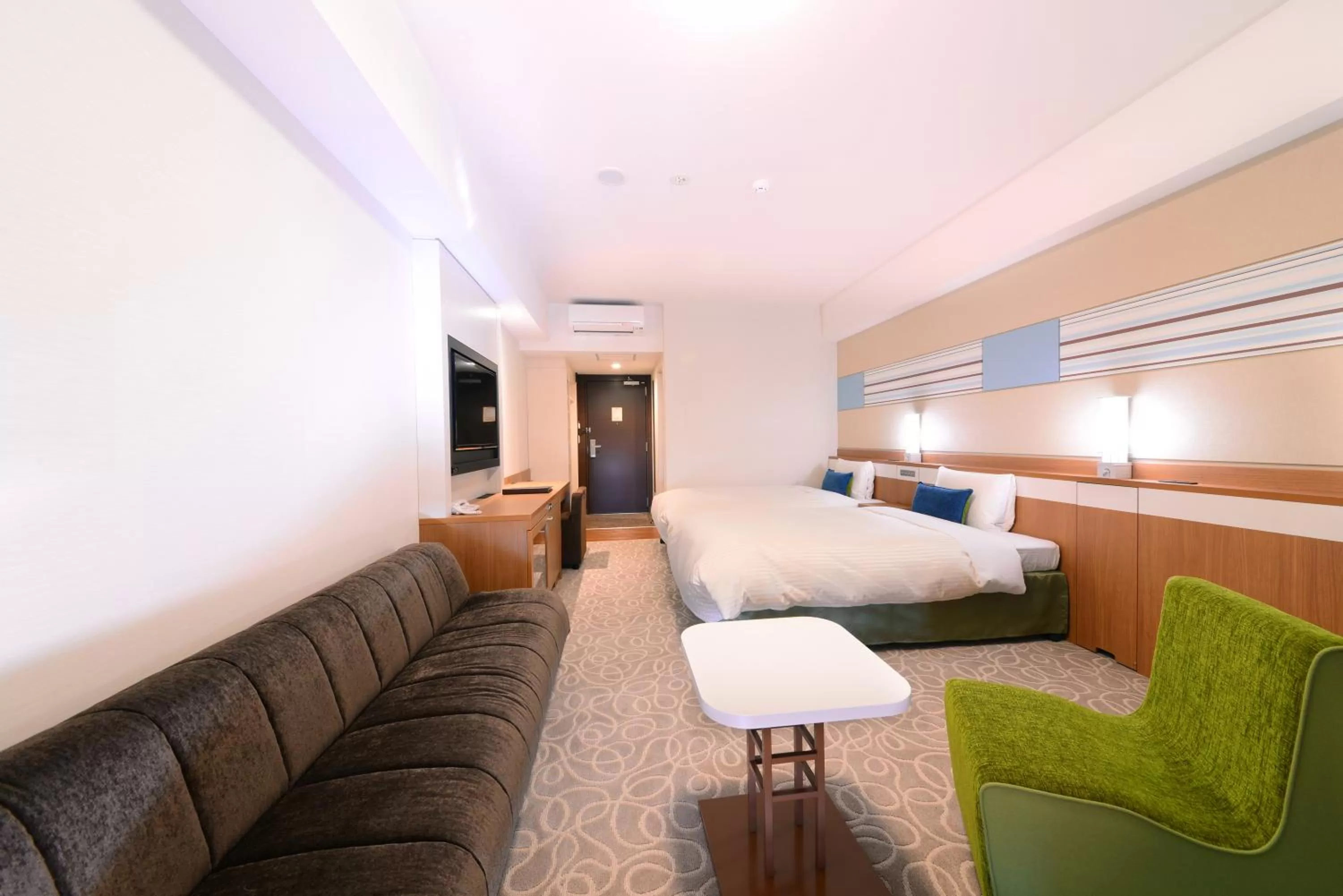 Photo of the whole room, Bed in Vessel Hotel Campana Okinawa