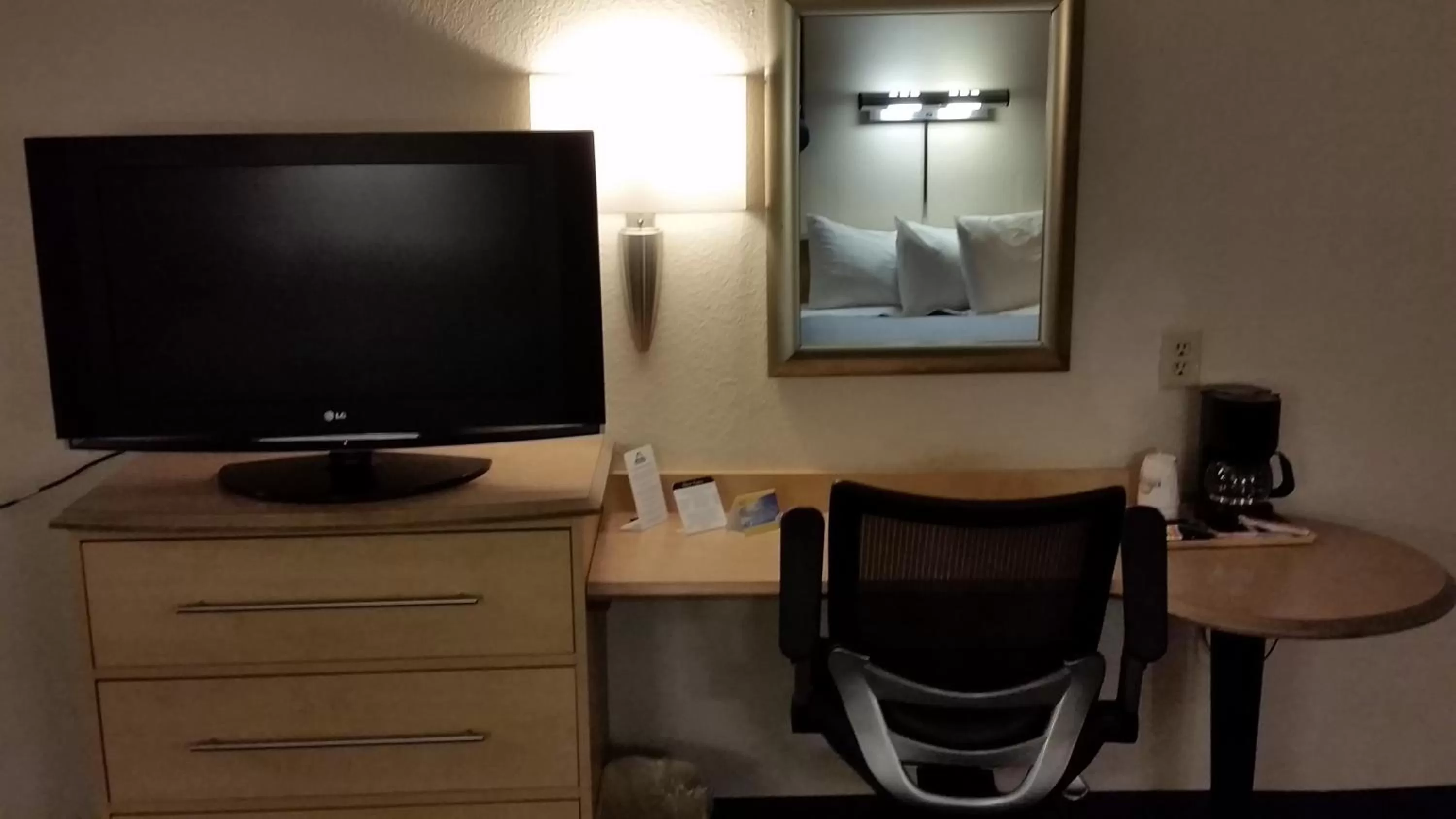 Decorative detail in Days Inn by Wyndham Buena Park Anaheim