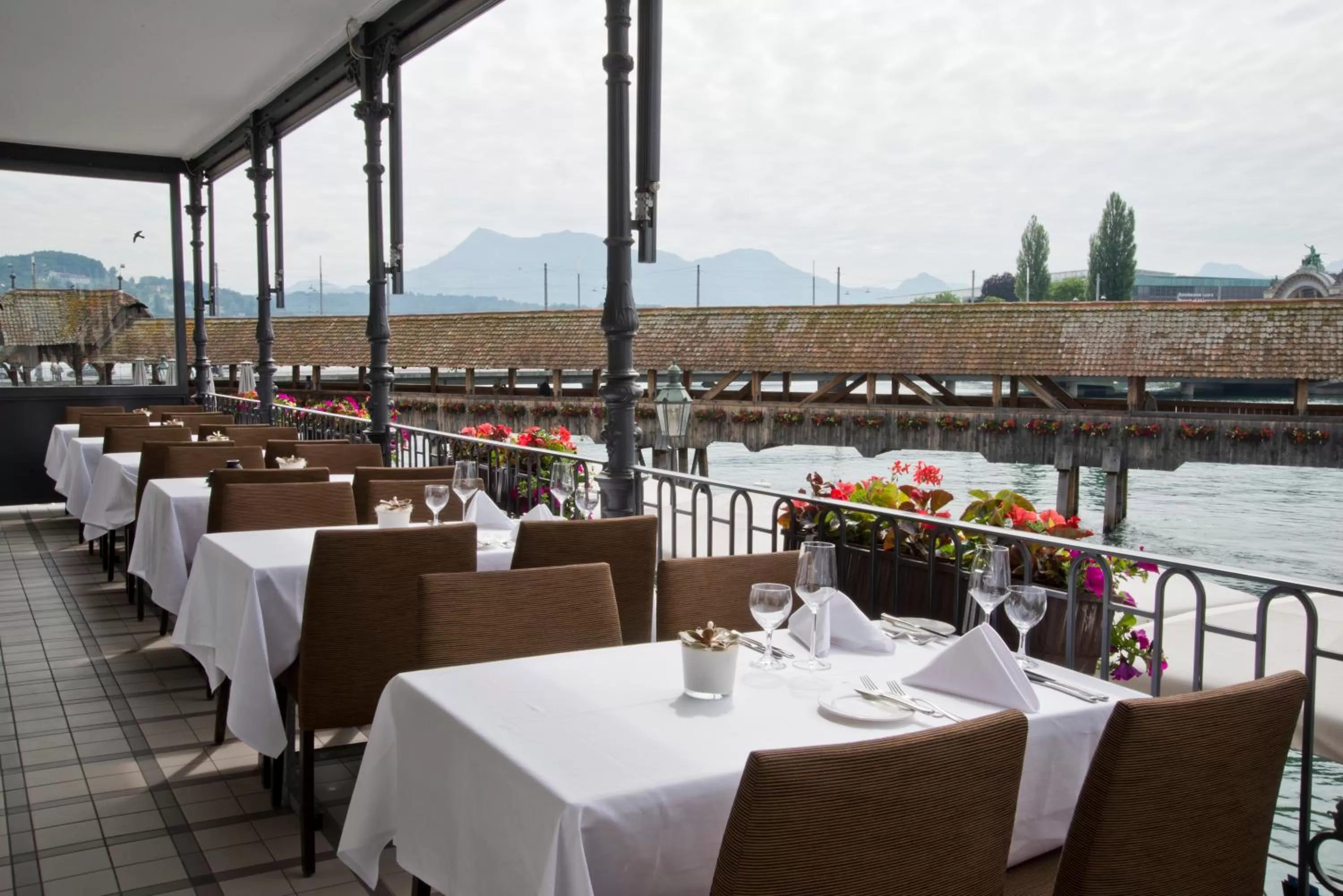 Restaurant/places to eat in Hotel Des Alpes