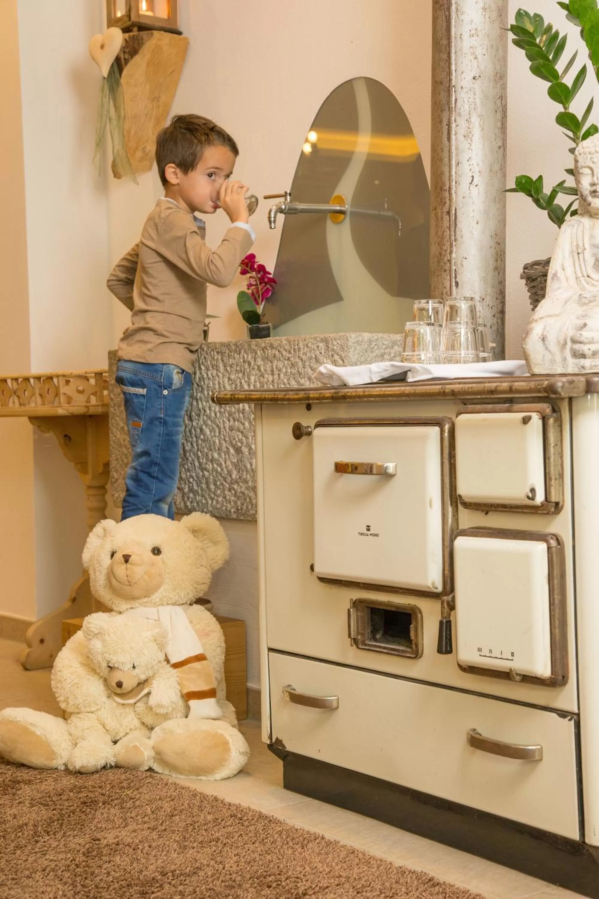 People in Hotel Stadt Wien