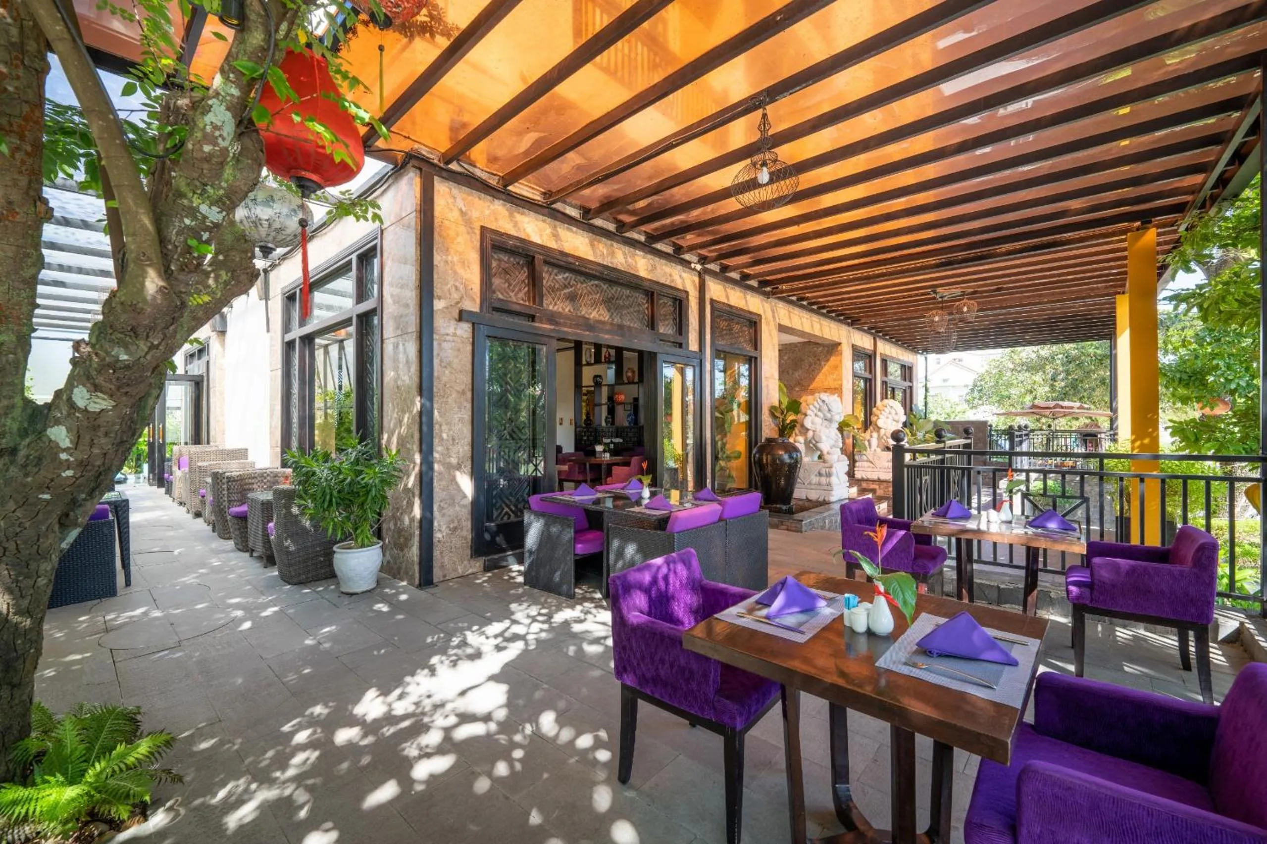 Restaurant/places to eat in Royal Riverside Hoi An Hotel & Spa