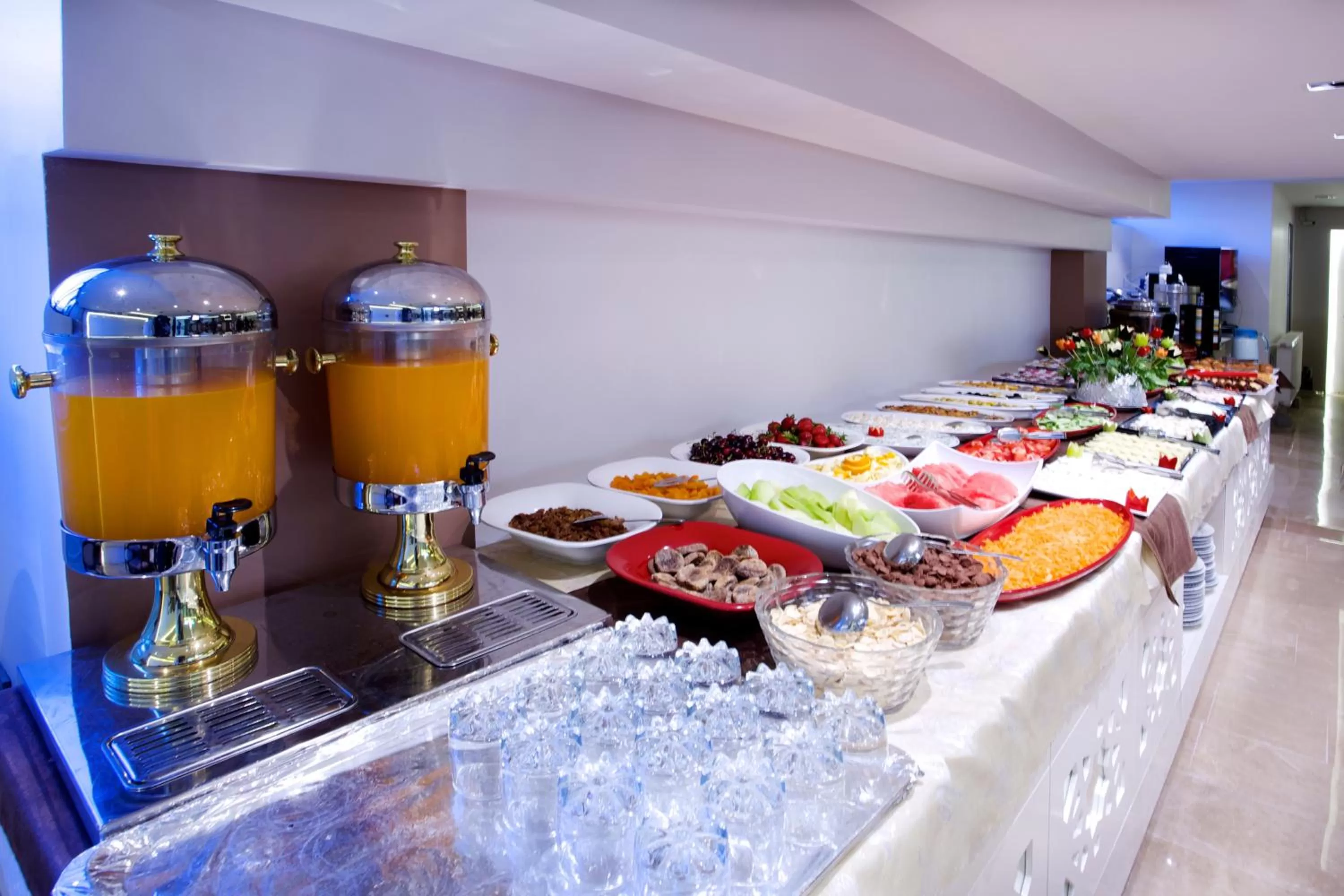 Breakfast in Grand Sagcanlar Hotel