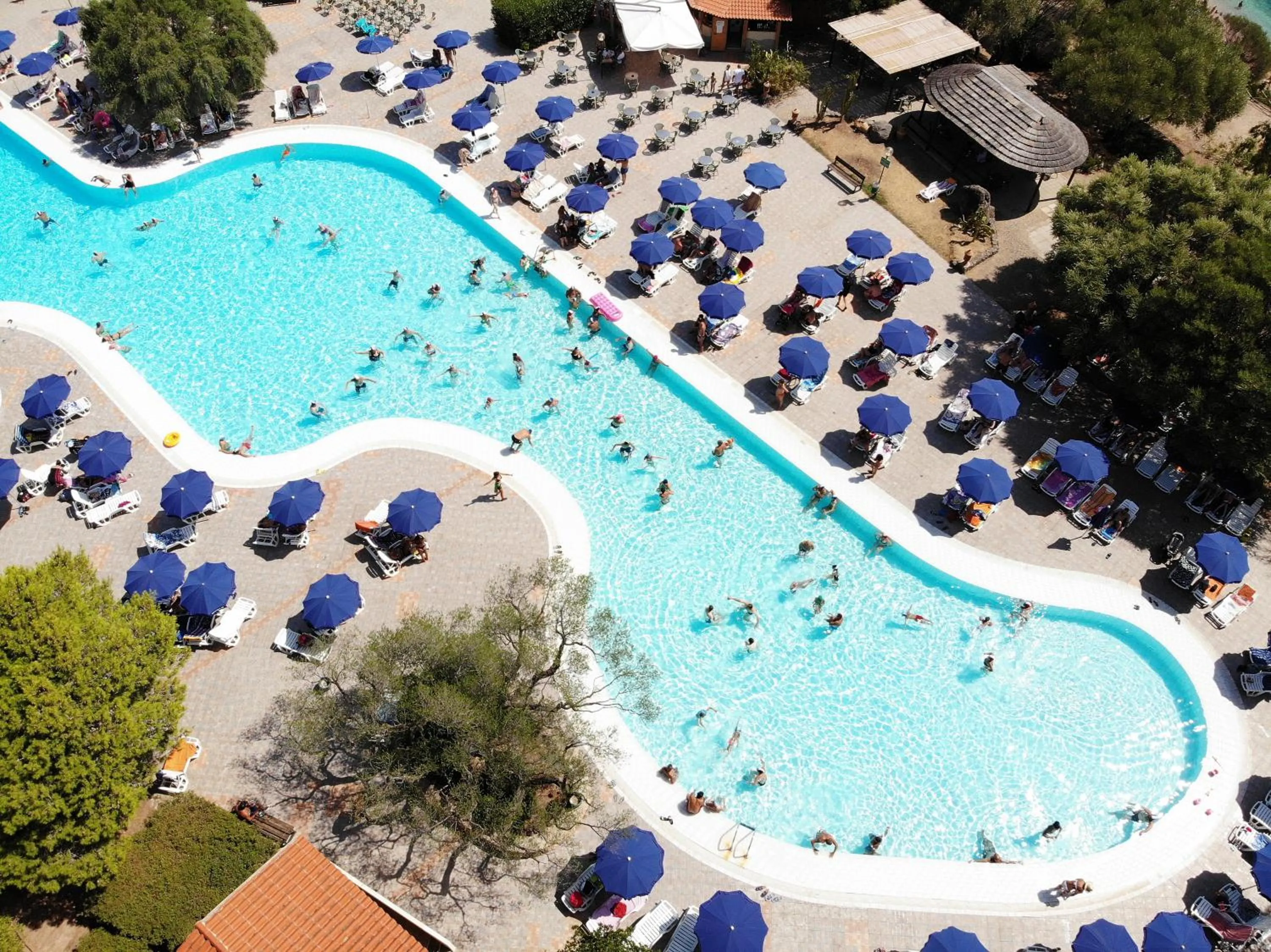 Swimming pool in Club Esse Palmasera