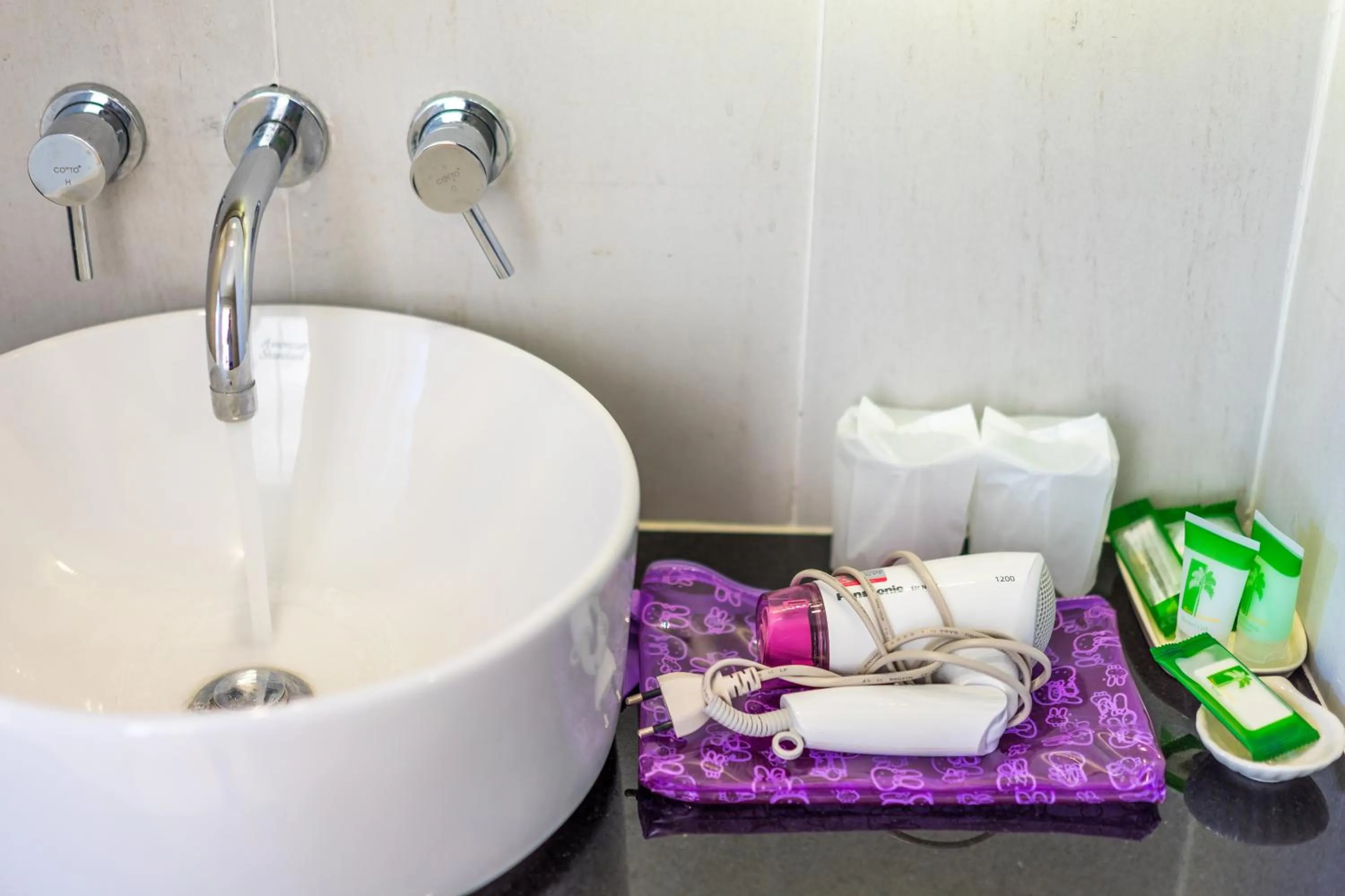 Bathroom in Baan Suwantawe