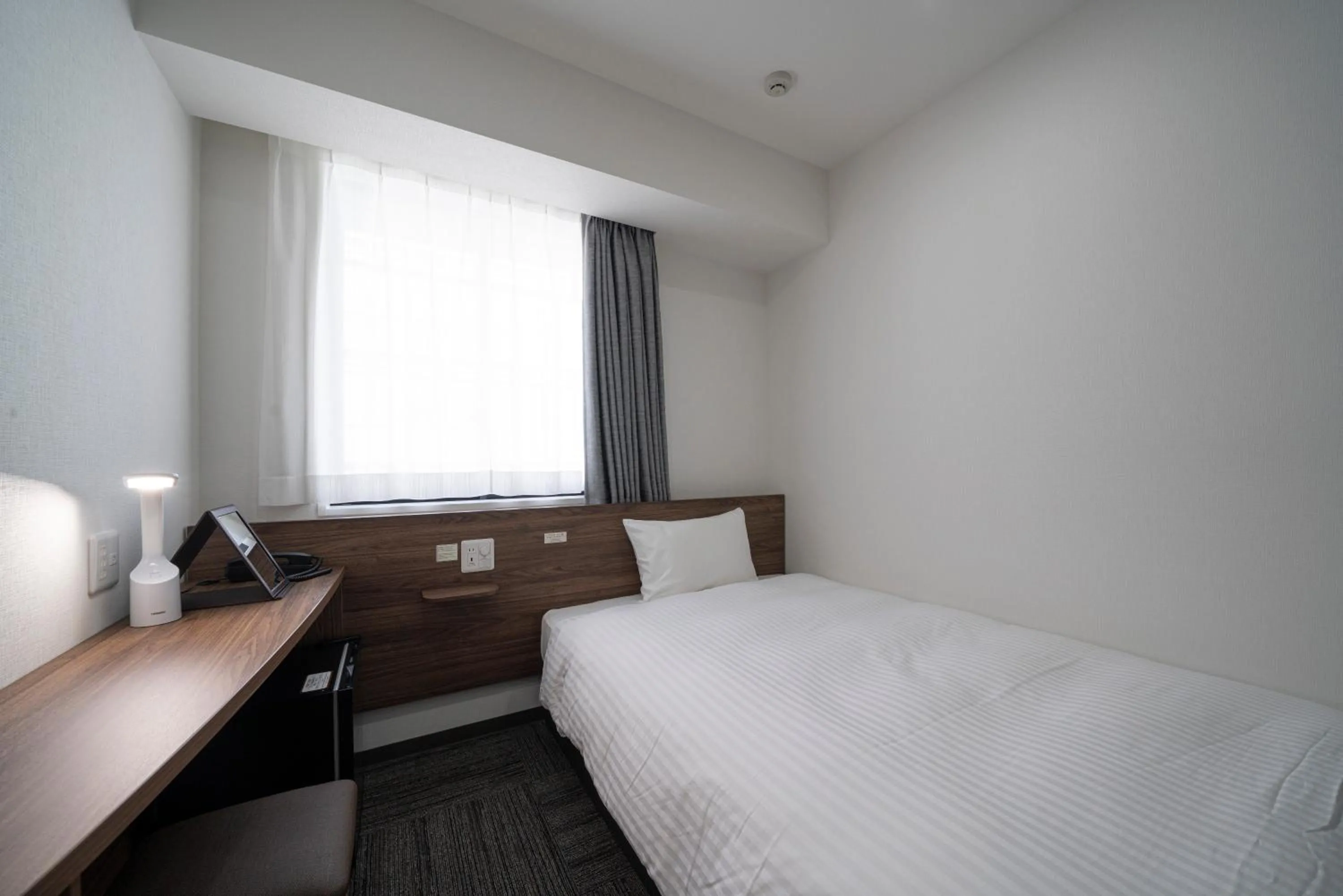 Photo of the whole room, Bed in washingtonR&B Hotel Sendai Higashiguchi