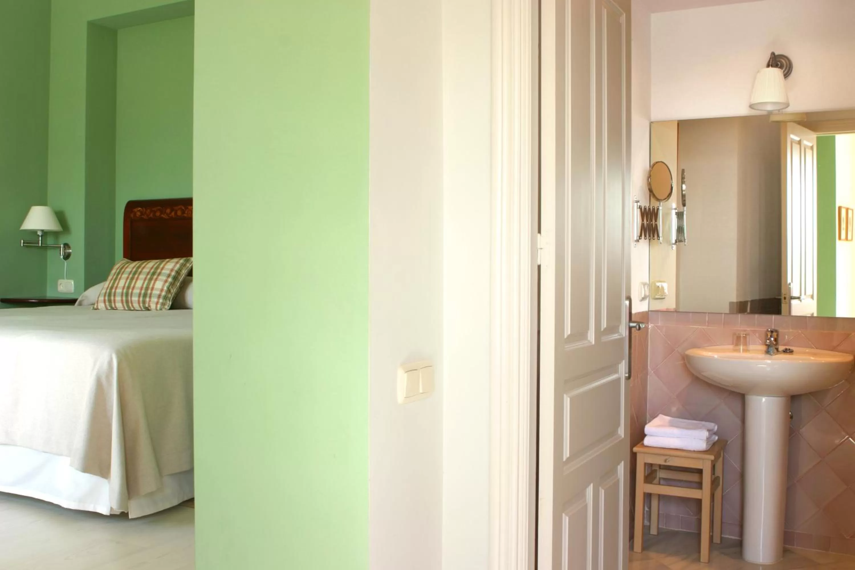 Bed in Carmen de la Alcubilla del Caracol