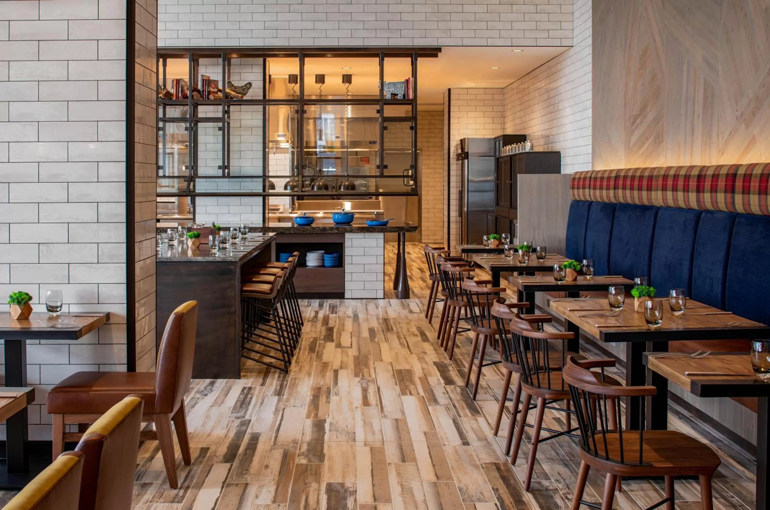 Restaurant/places to eat in Hyatt Regency Portland at the Oregon Convention Center