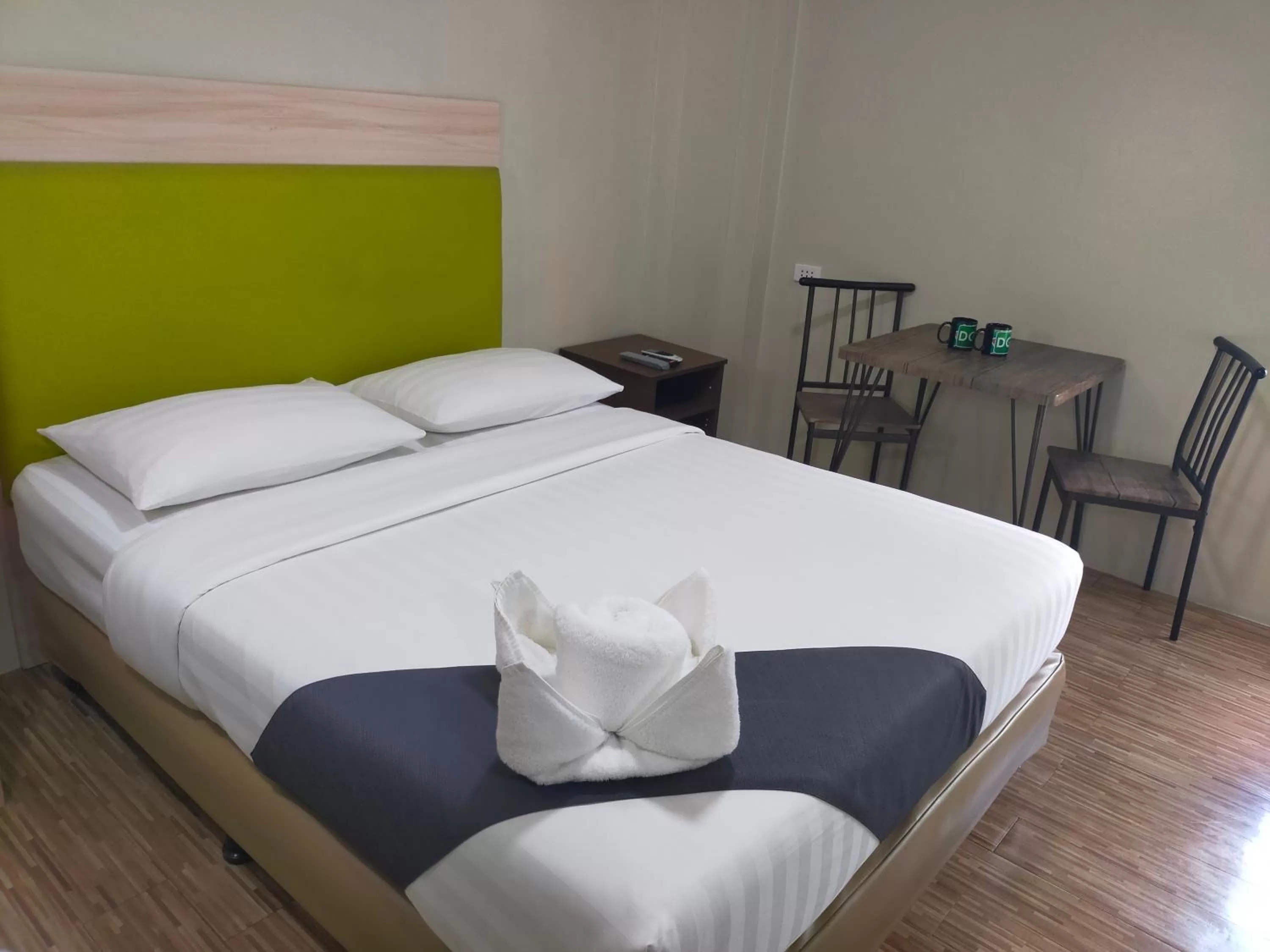 Bed in DG Budget Hotel Salem