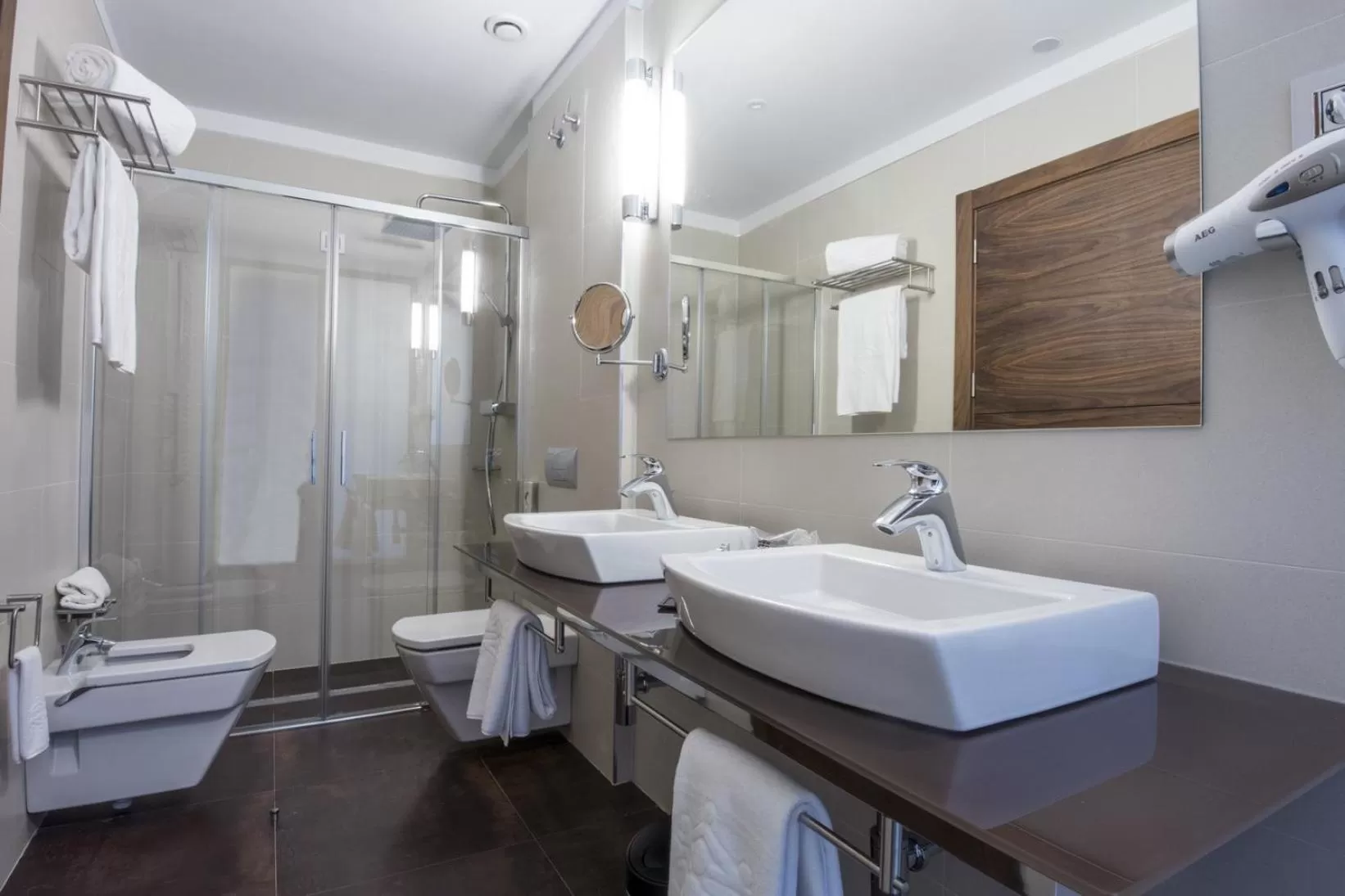 Photo of the whole room in Parador de Lleida