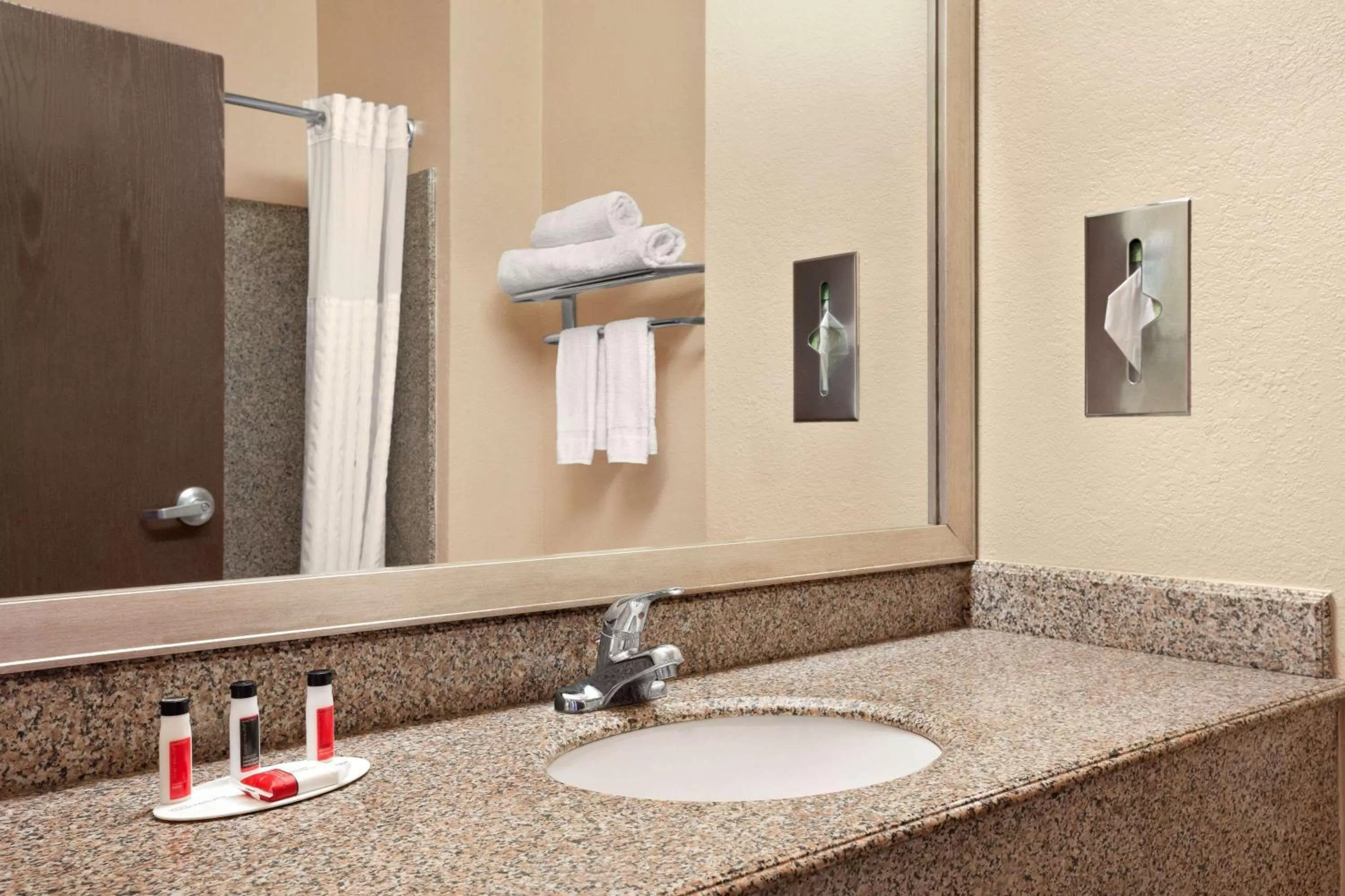 Bathroom in Baymont by Wyndham Clute Lake Jackson