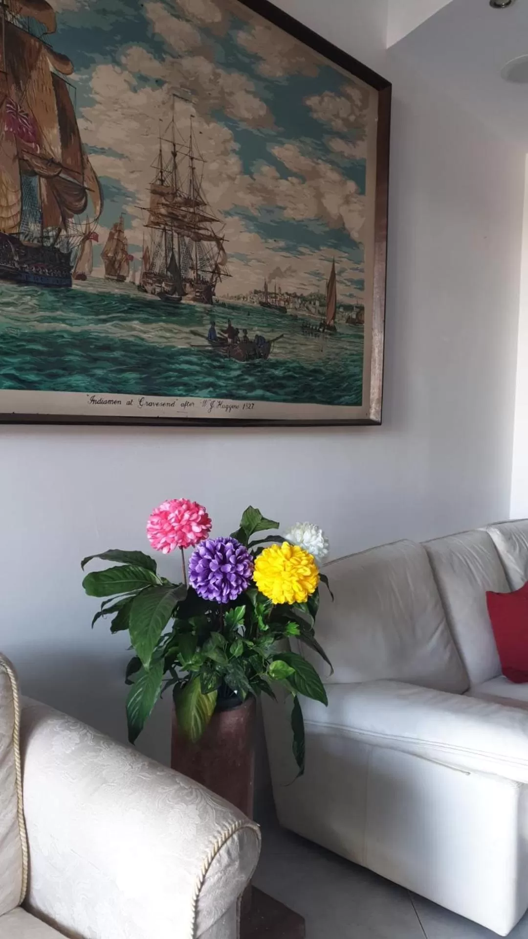 Decorative detail, TV/Entertainment Center in Hotel Mareluna Ischia