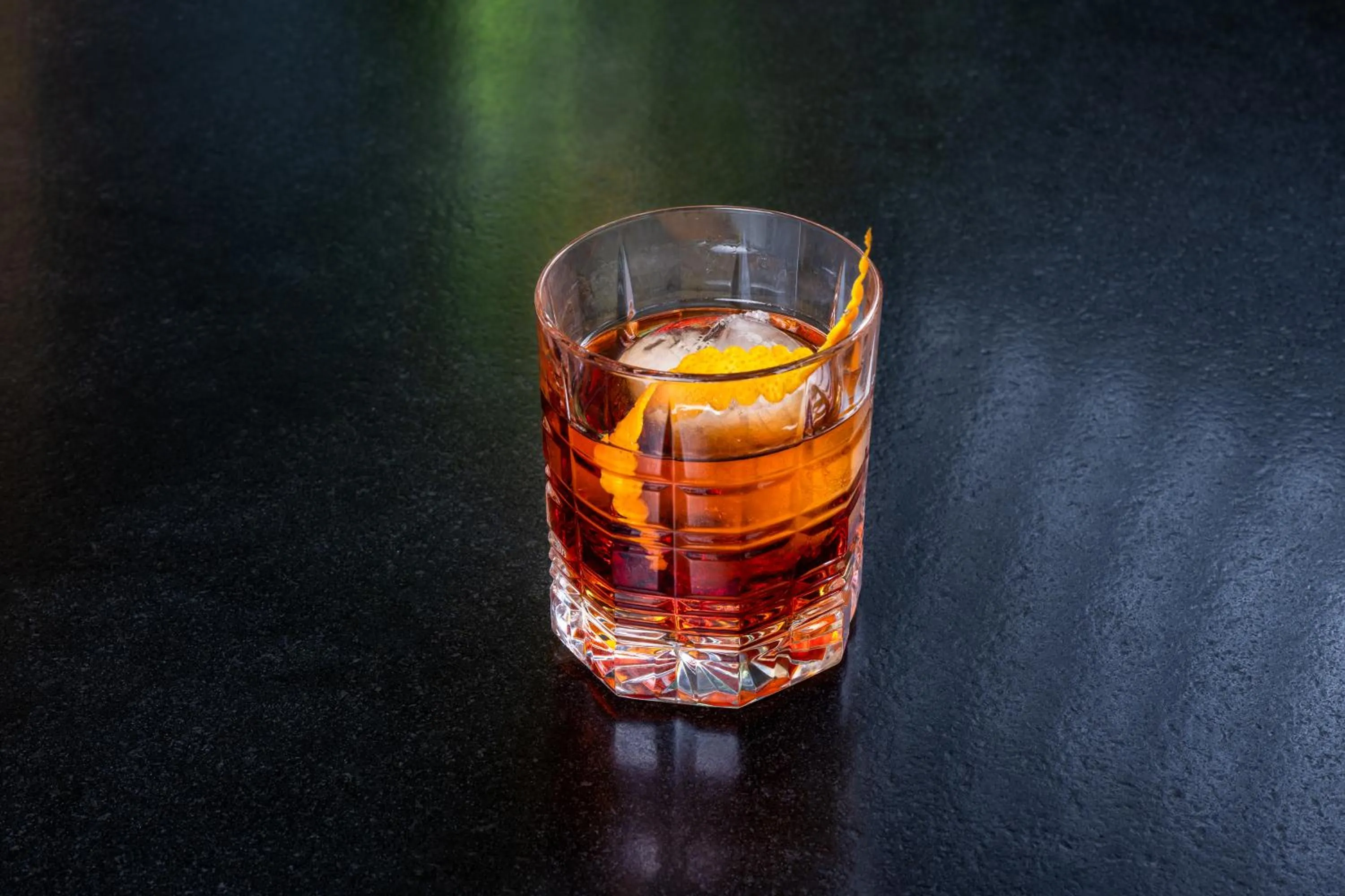 Drinks in San Marino Suites by Calm Collection