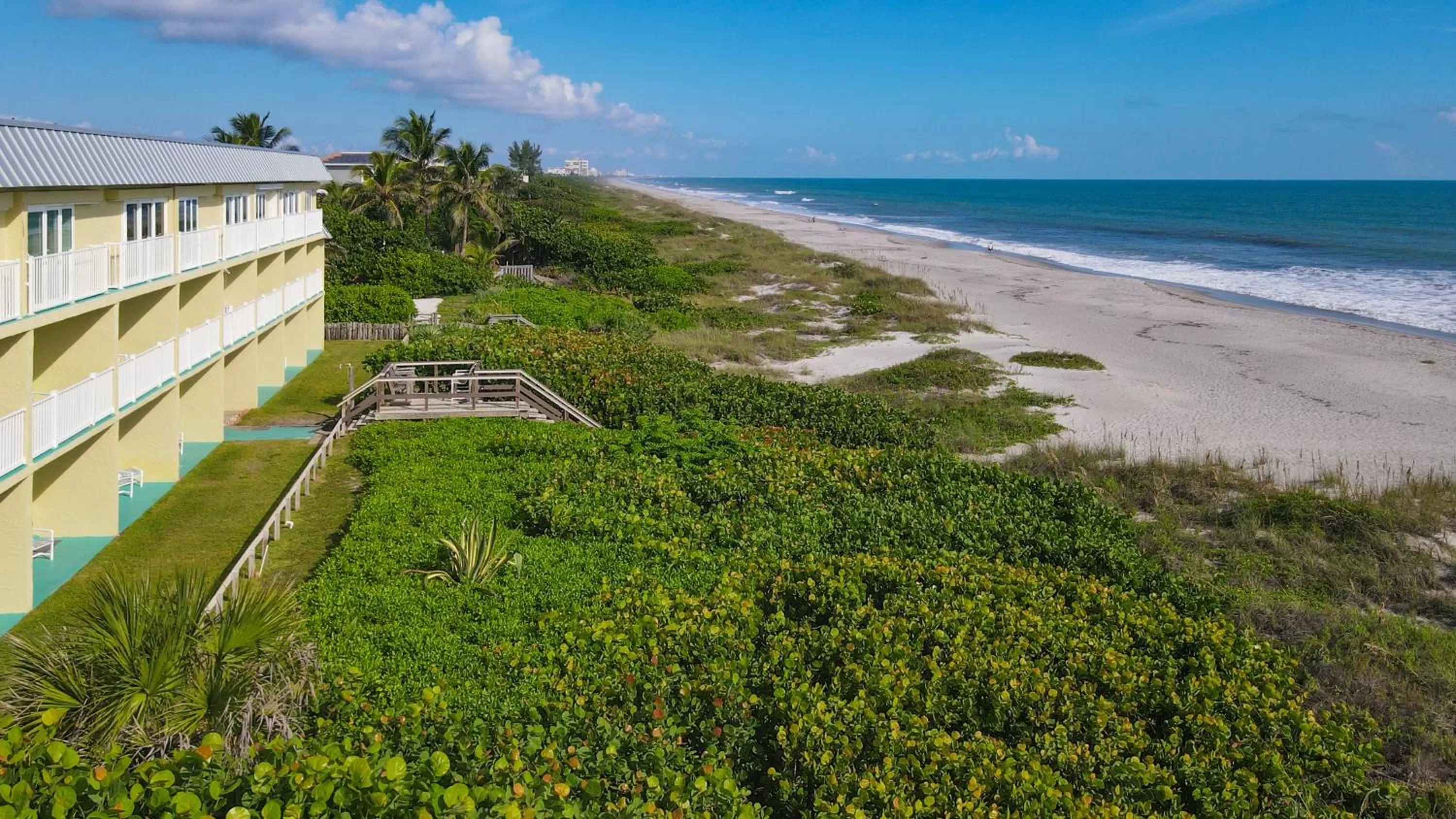 Property building in Tuckaway Shores Resort