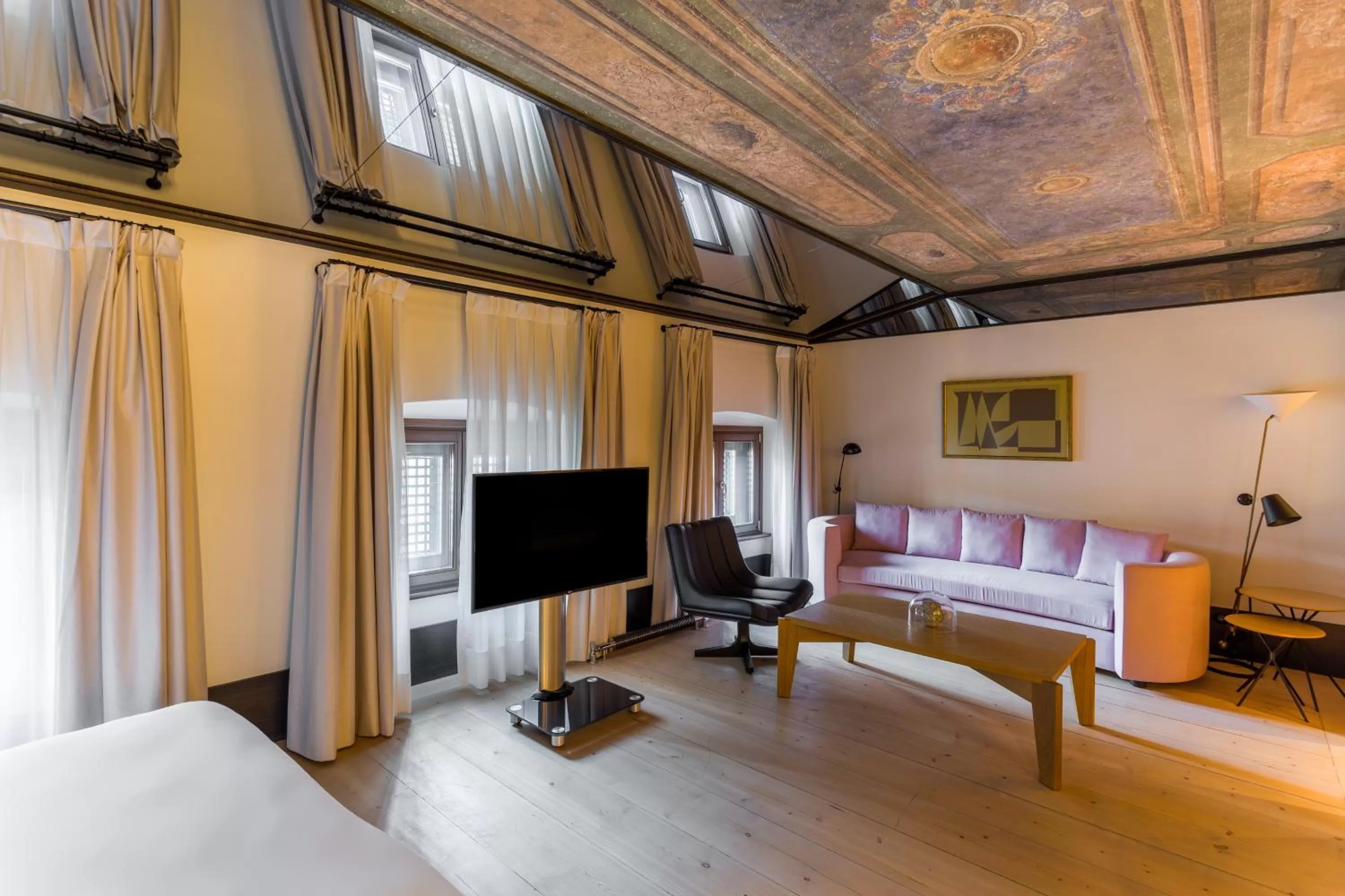 Other, Bed in The Wings Hotels Collection