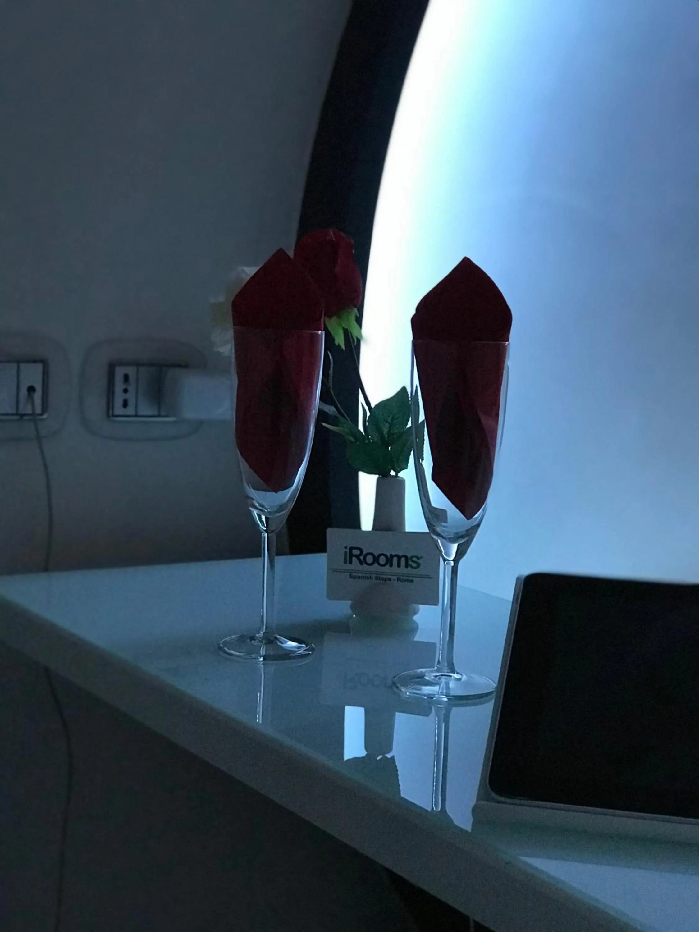 Alcoholic drinks in iRooms - Spanish Steps