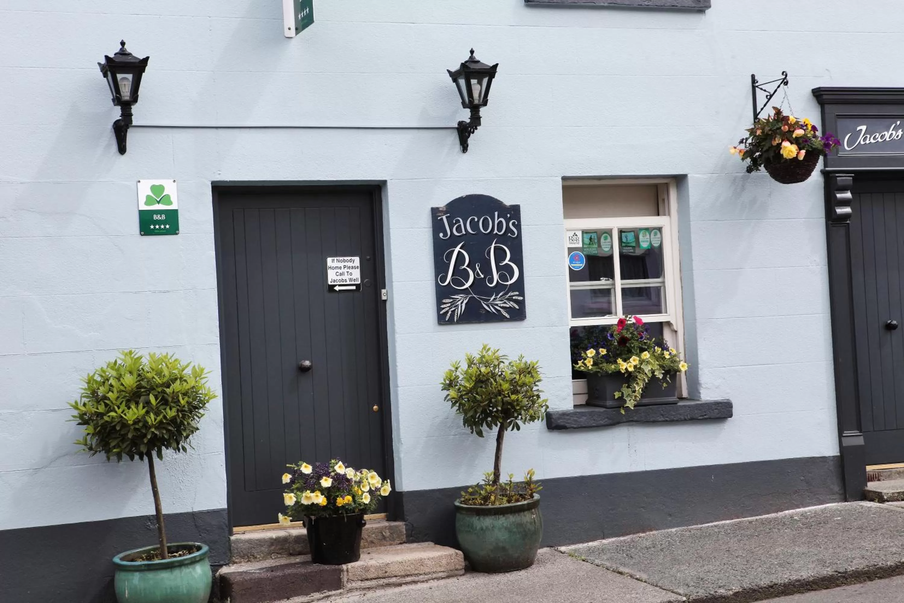 Decorative detail in Jacob's Well Hotel
