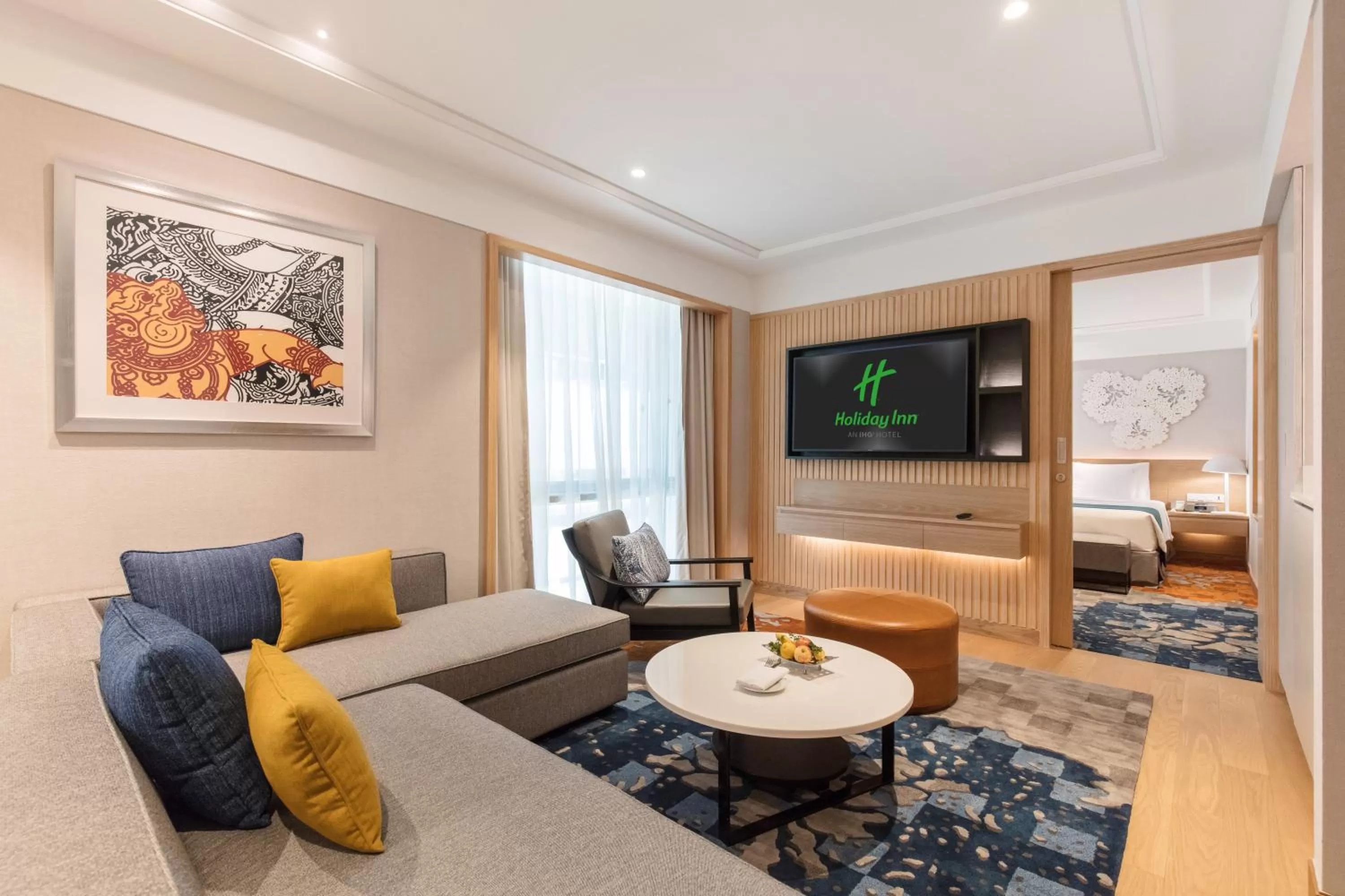 Photo of the whole room in Holiday Inn Bangkok by IHG