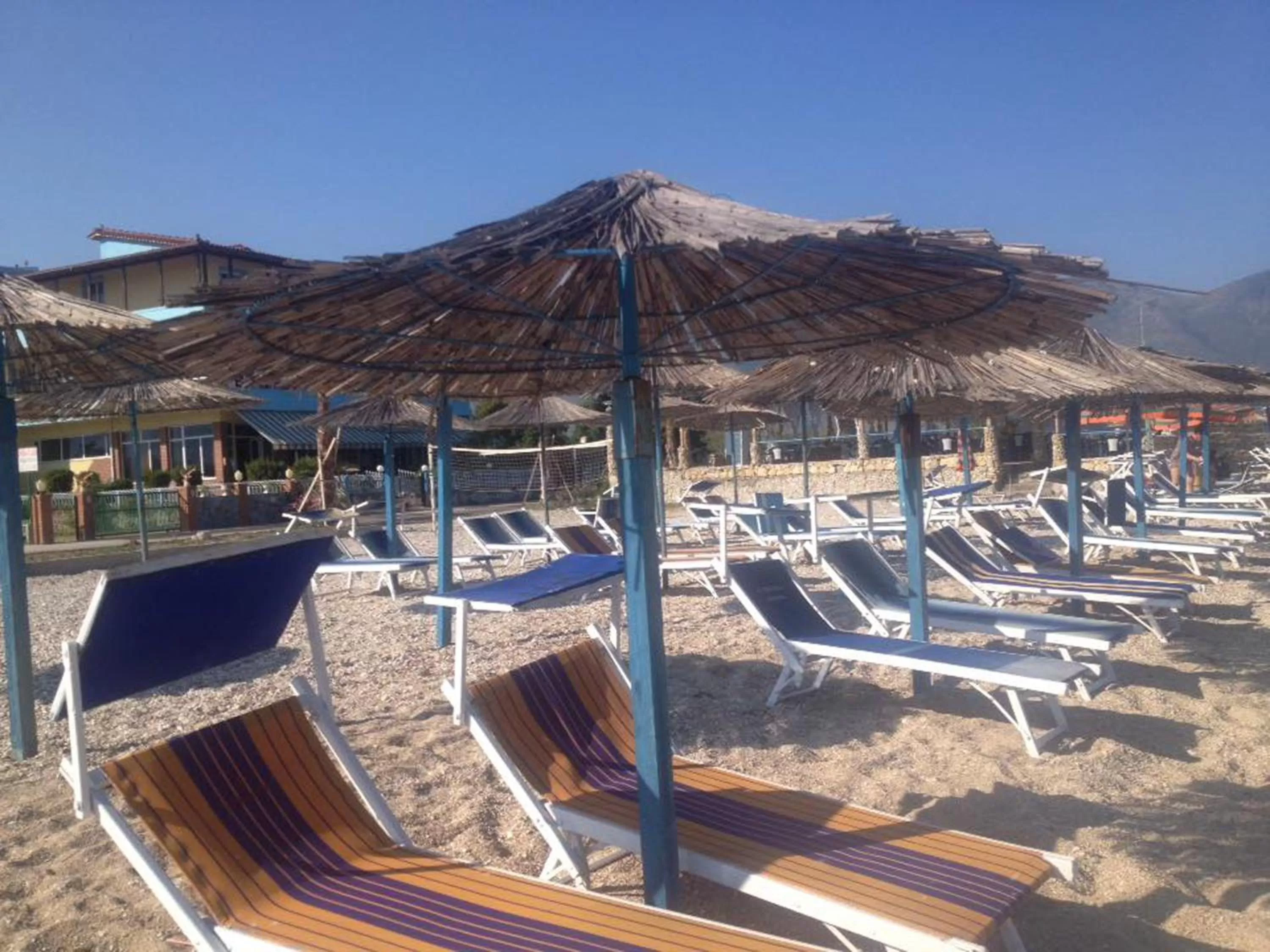 Beach in Hotel Alba-Gert