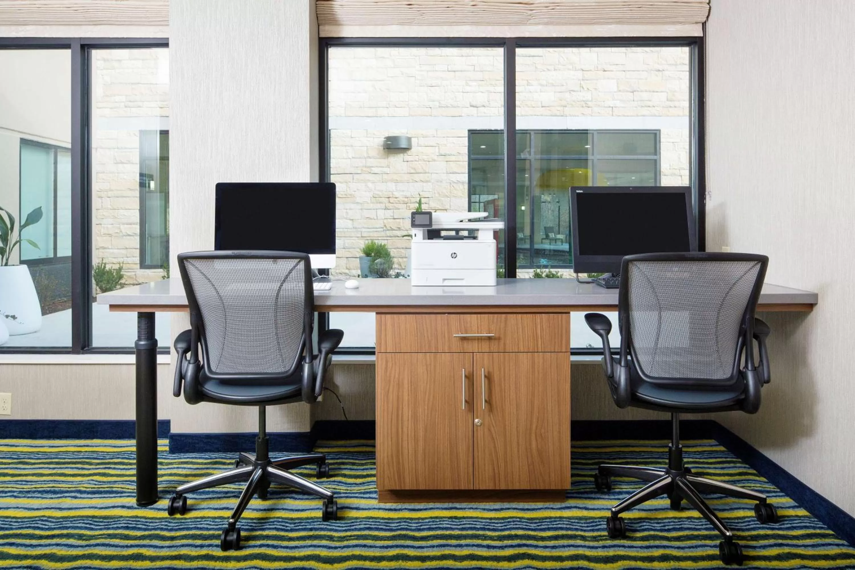 Business facilities in Longview Hilton Garden Inn