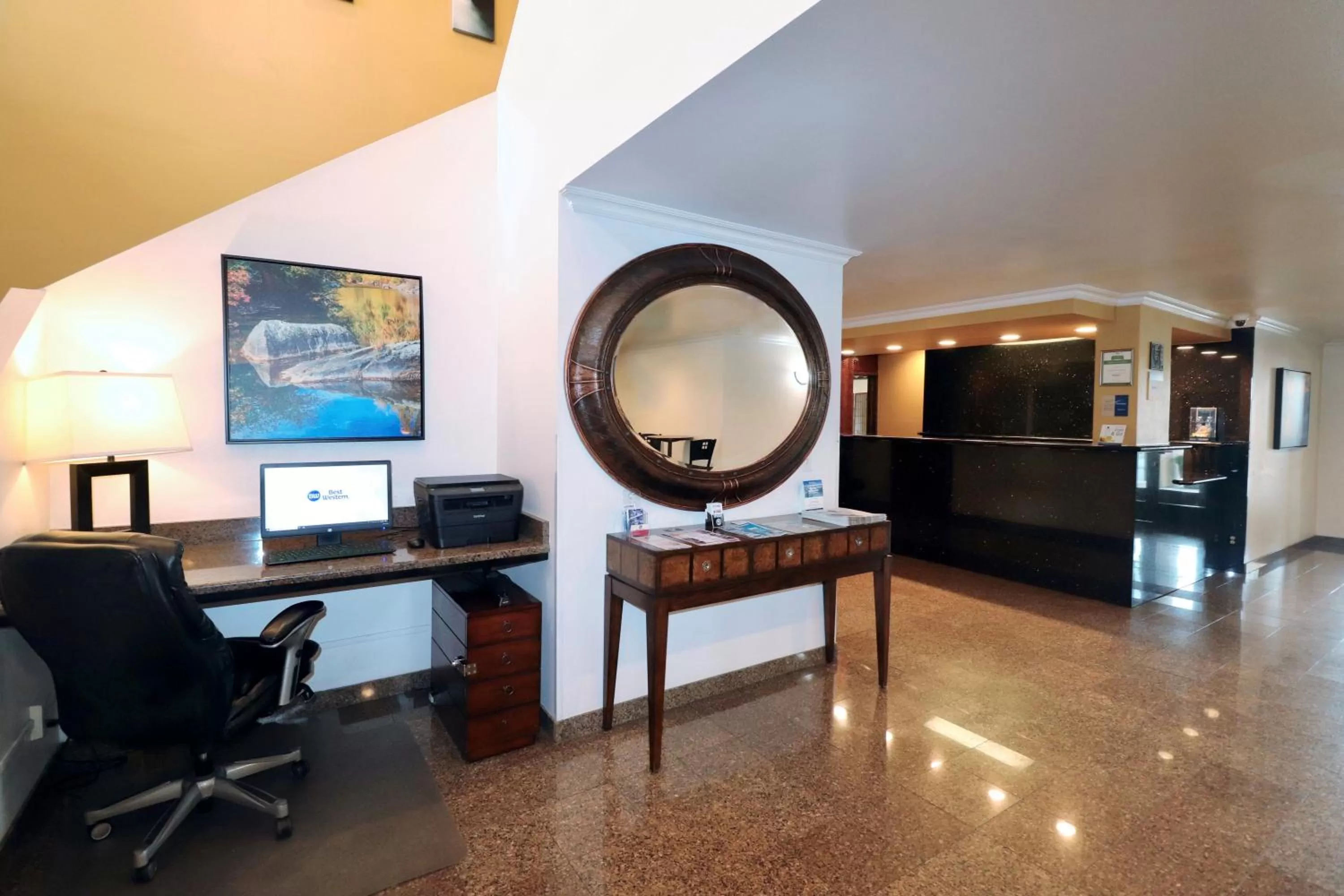 Business facilities in Best Western Chieftain Inn