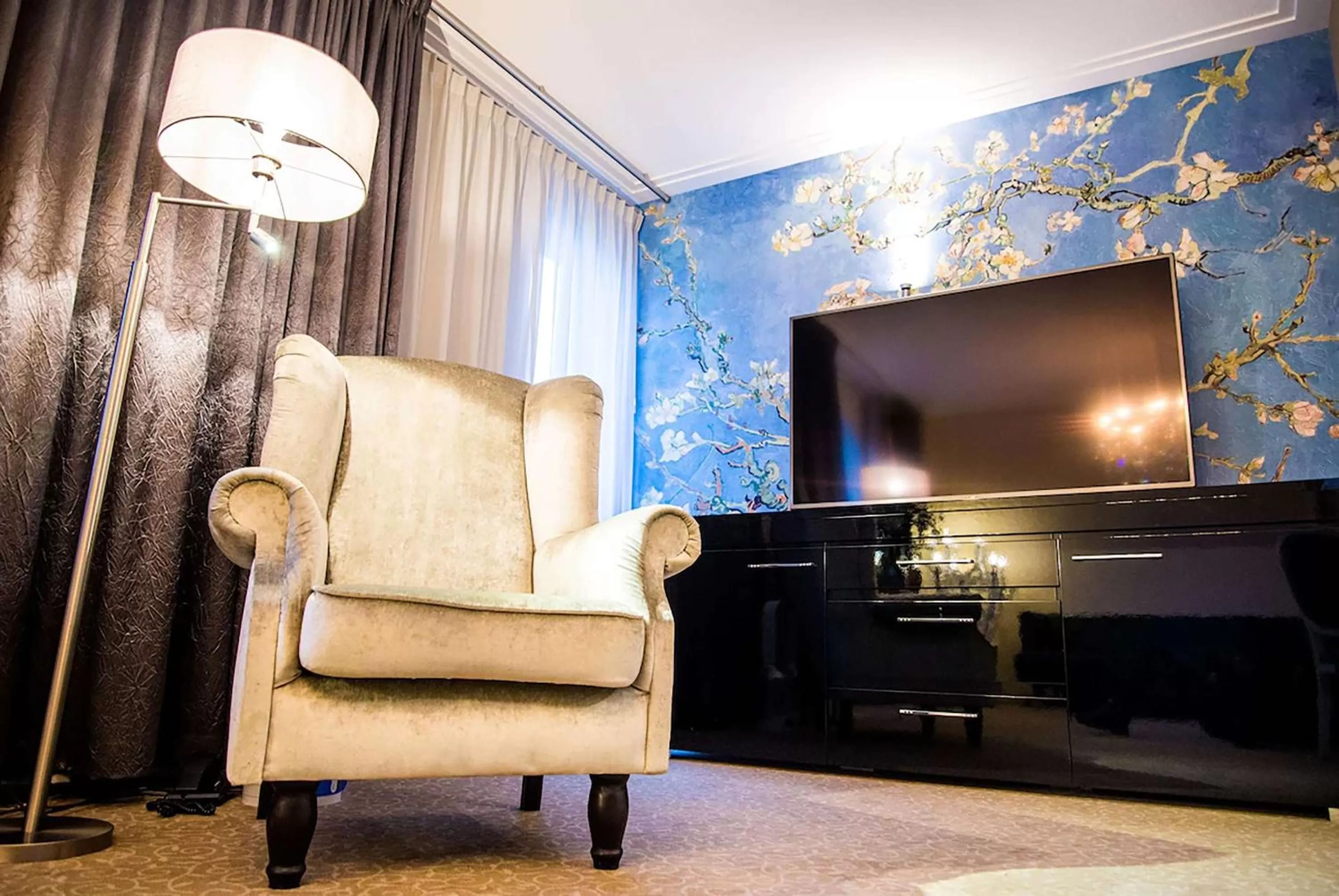 Photo of the whole room, Seating Area in Luxury Suites Amsterdam