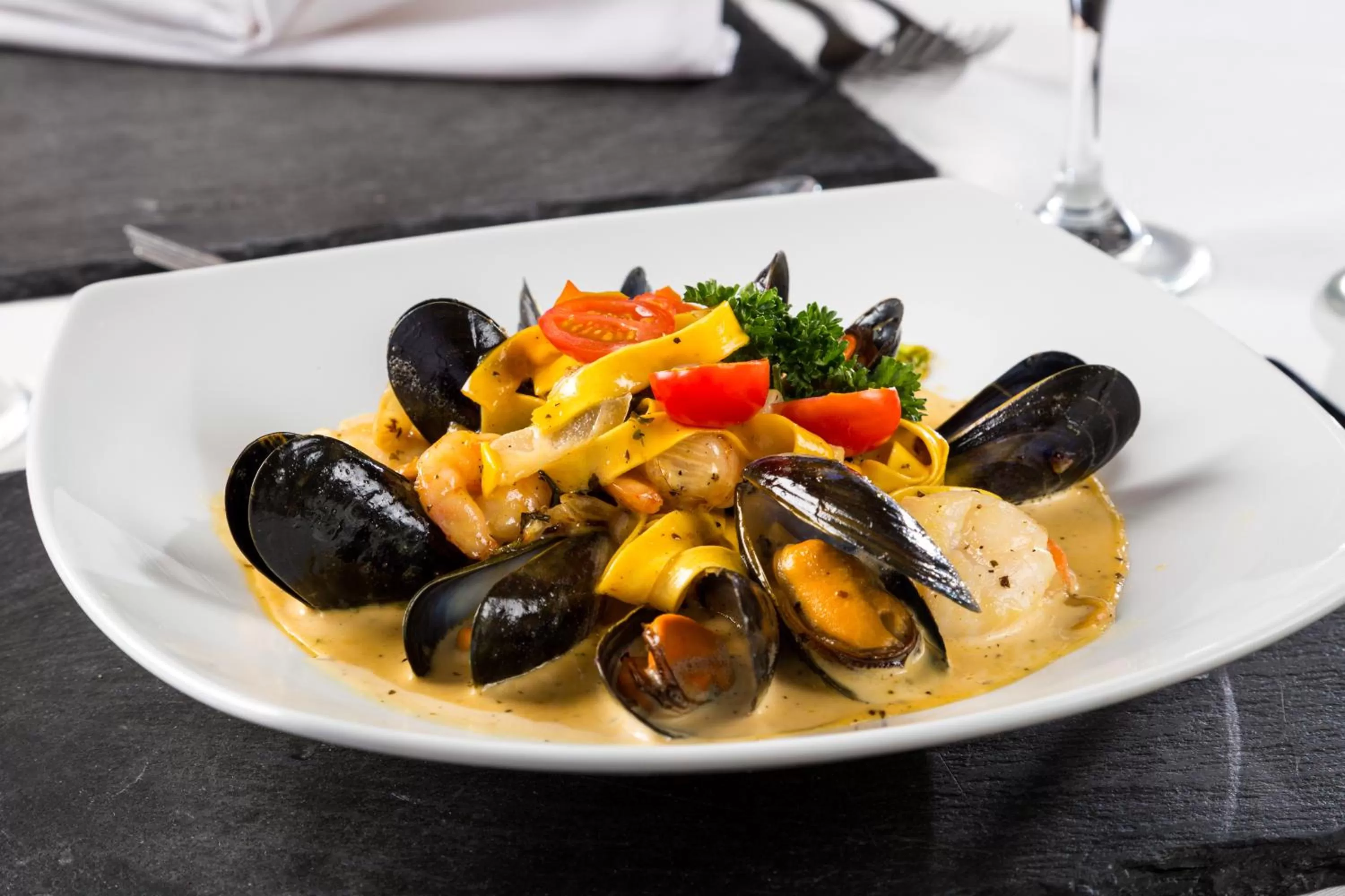 Restaurant/places to eat in Beach Hut Suites