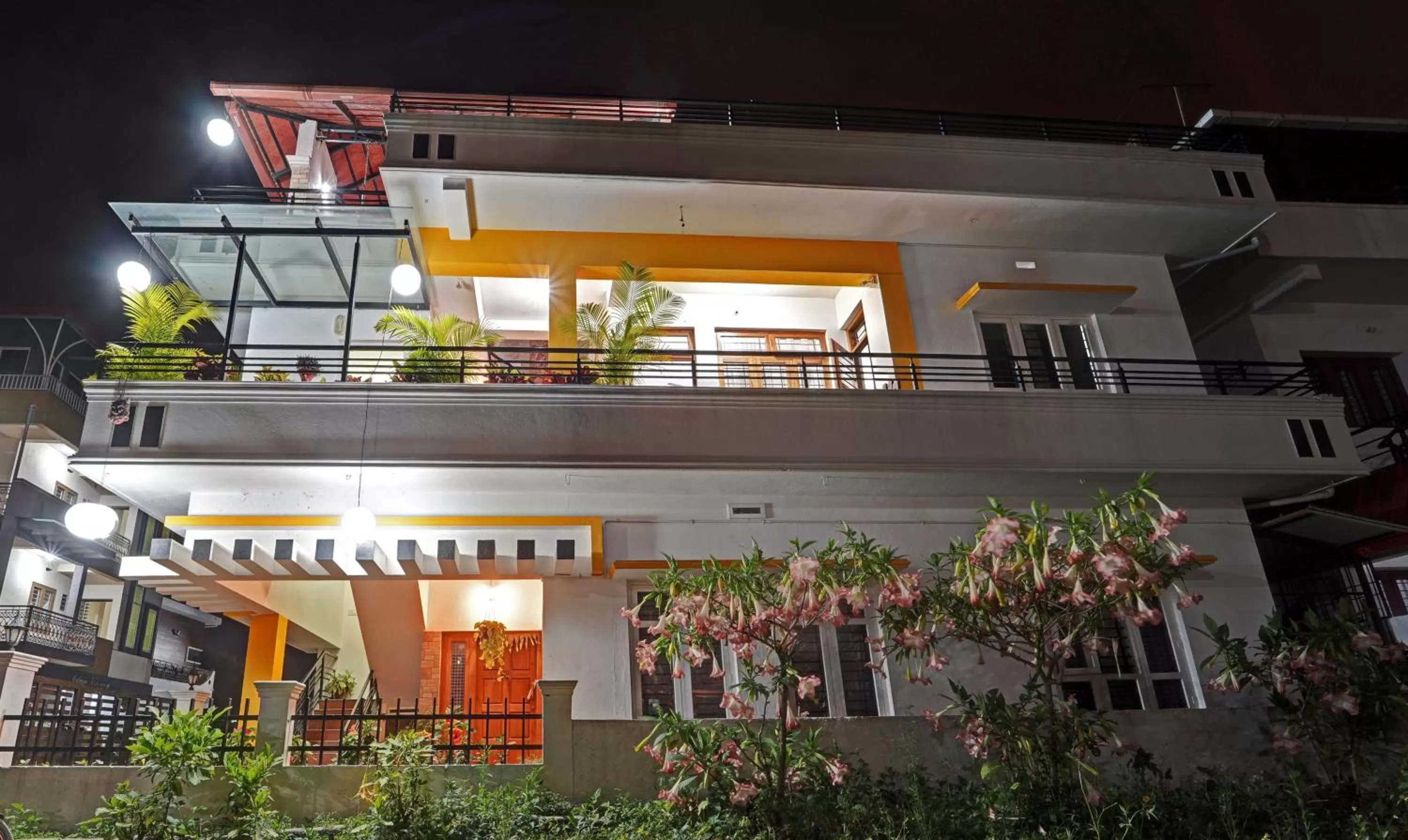 Property building in Treebo Alaka Rester Homestay