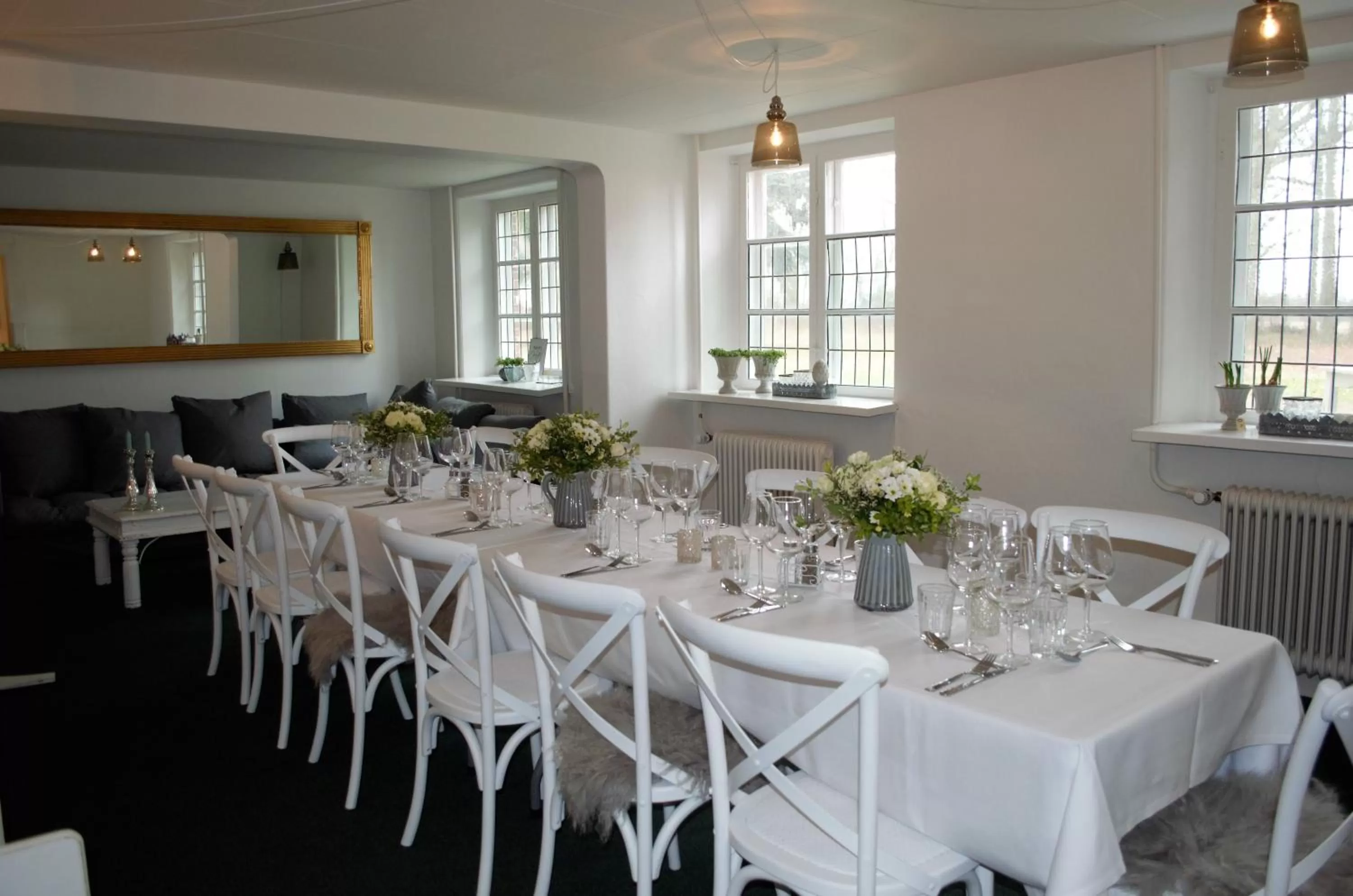 Communal lounge/ TV room, Restaurant/Places to Eat in Ny Kirstineberg Gods Bed & Breakfast