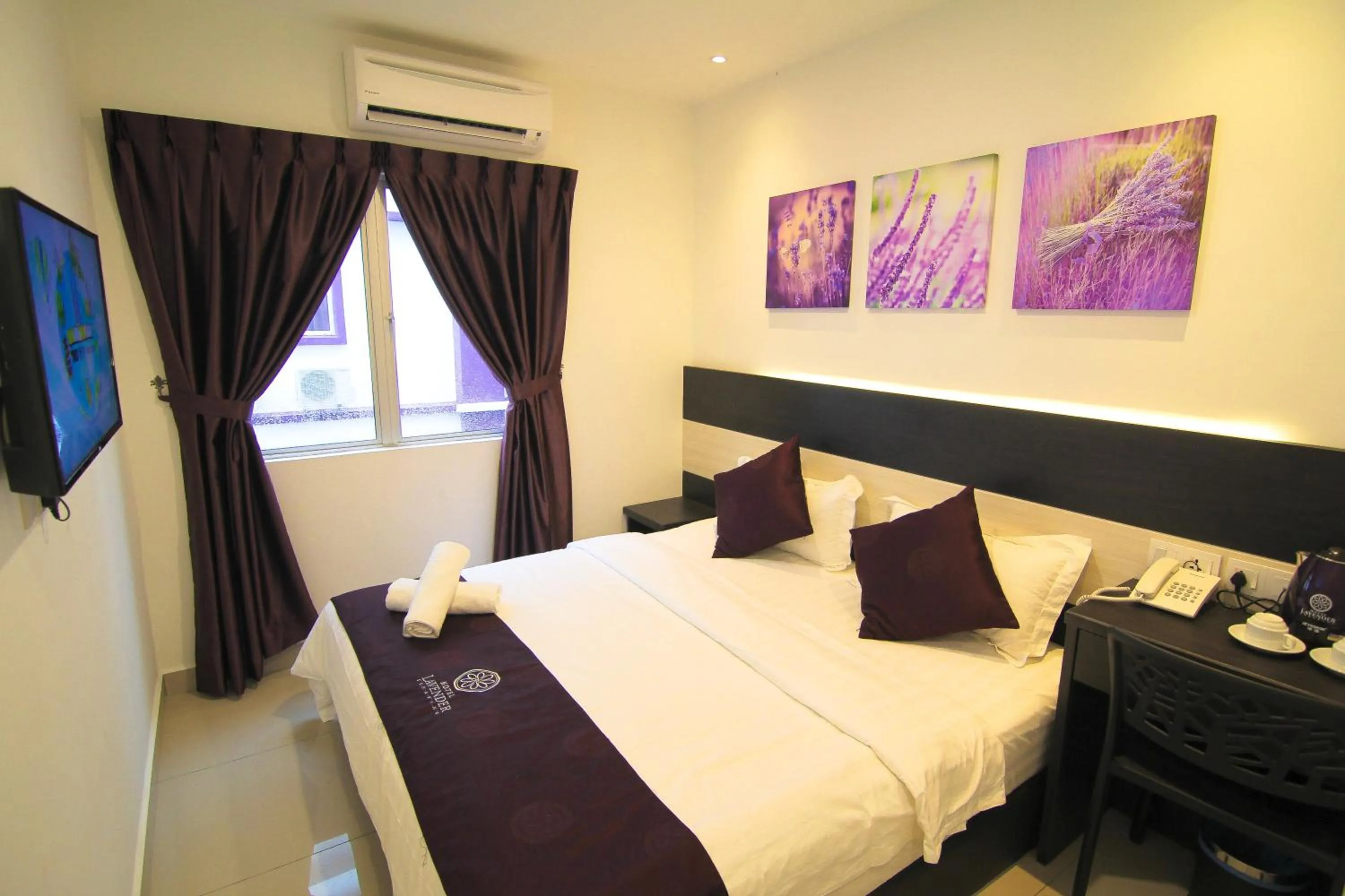 Photo of the whole room, Bed in Hotel Lavender Senawang