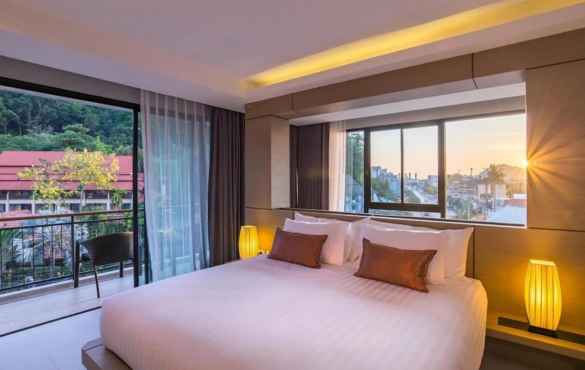 Patio, Bed in AVA SEA Resort Krabi, Ao Nang Beach