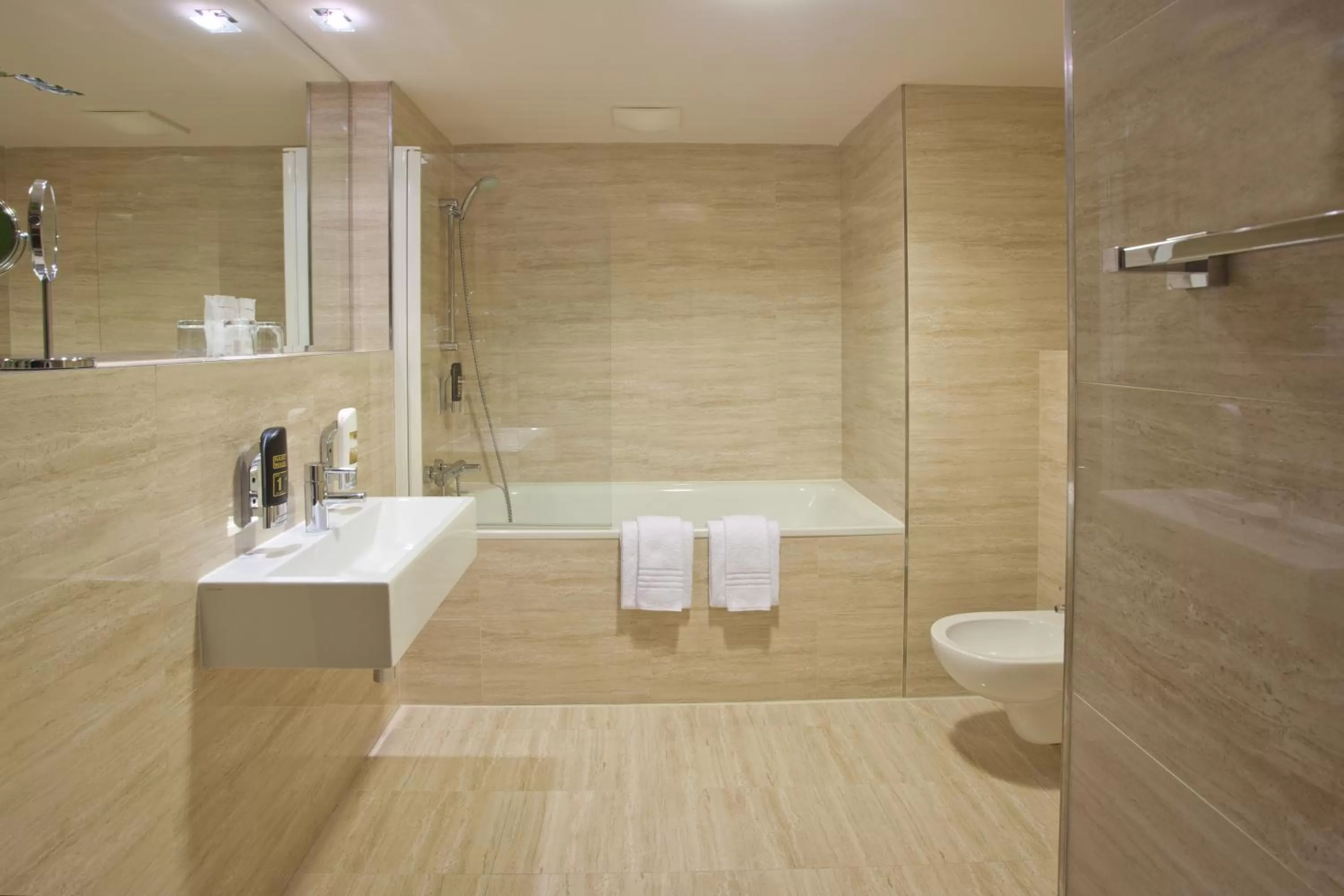 Toilet in Grand Majestic Hotel Prague